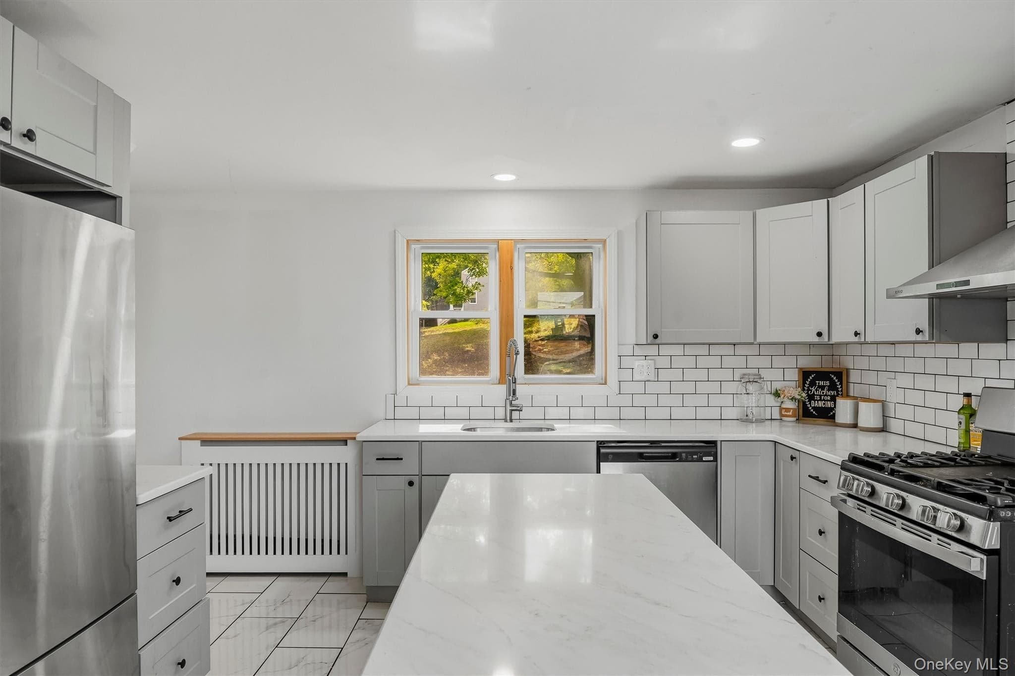 164 Greenwich Avenue thumbnail 20