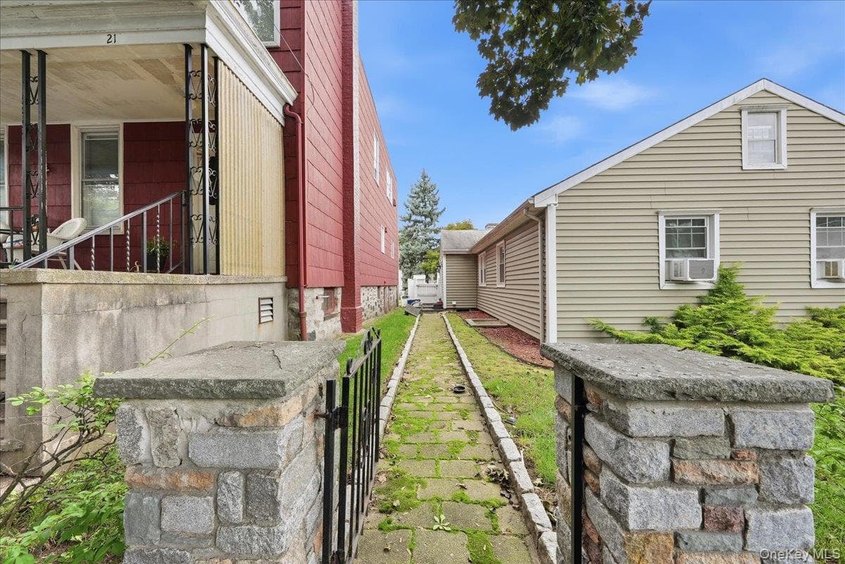 25 Coolidge Avenue thumbnail 34