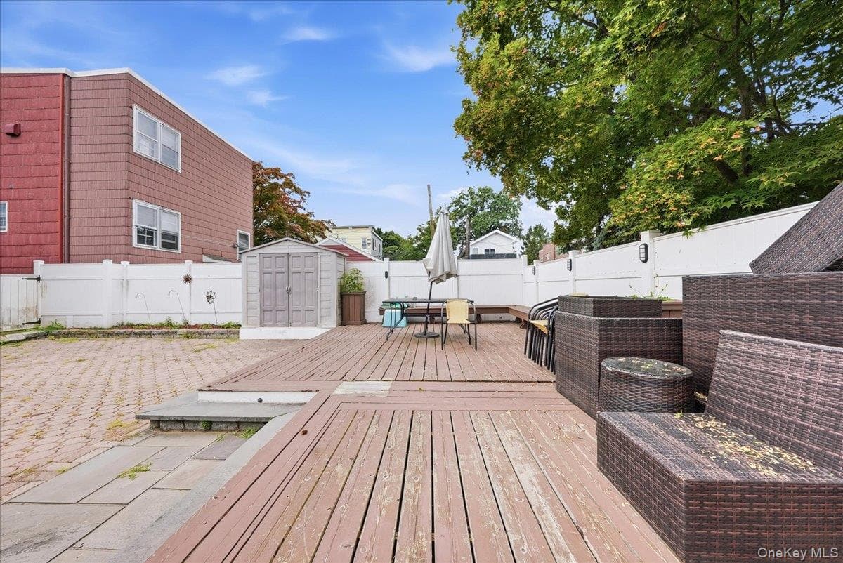 25 Coolidge Avenue thumbnail 29