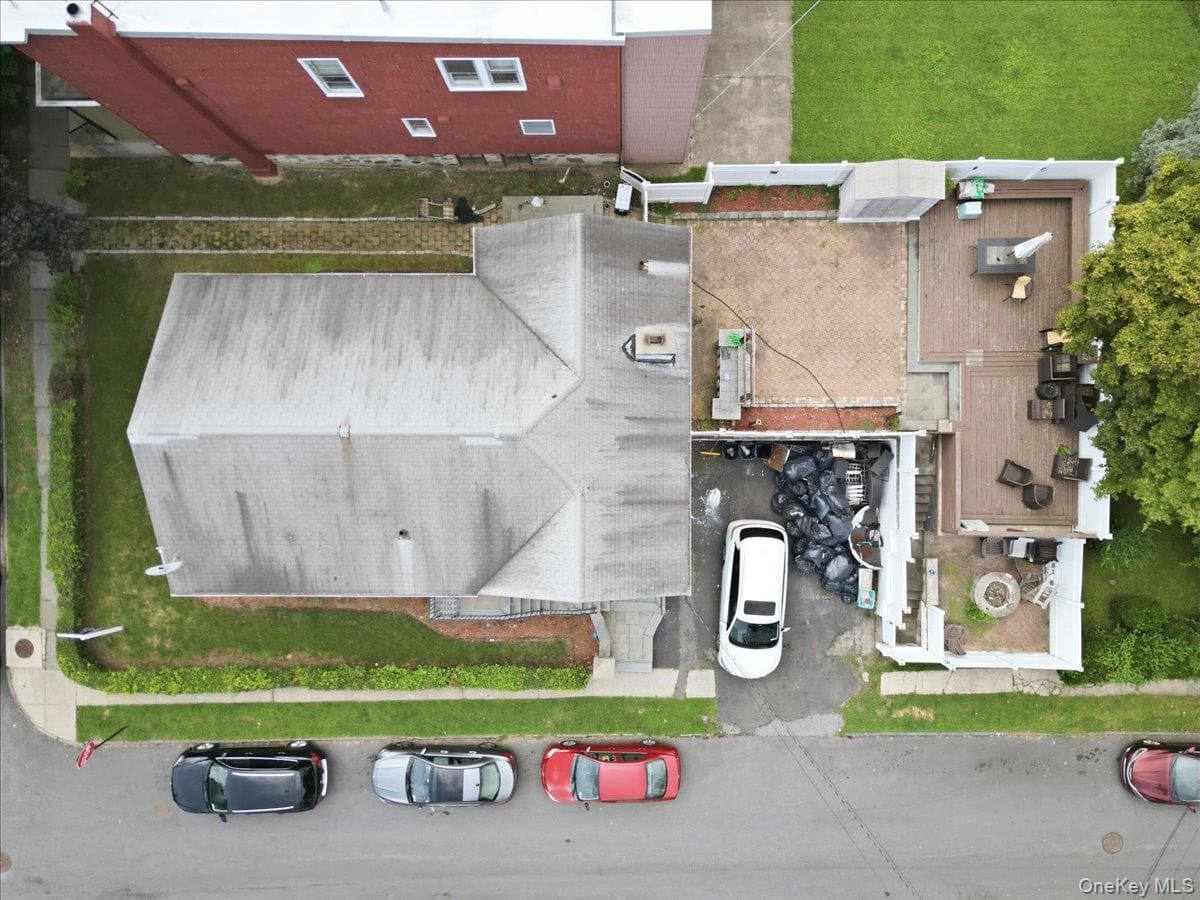 25 Coolidge Avenue thumbnail 4