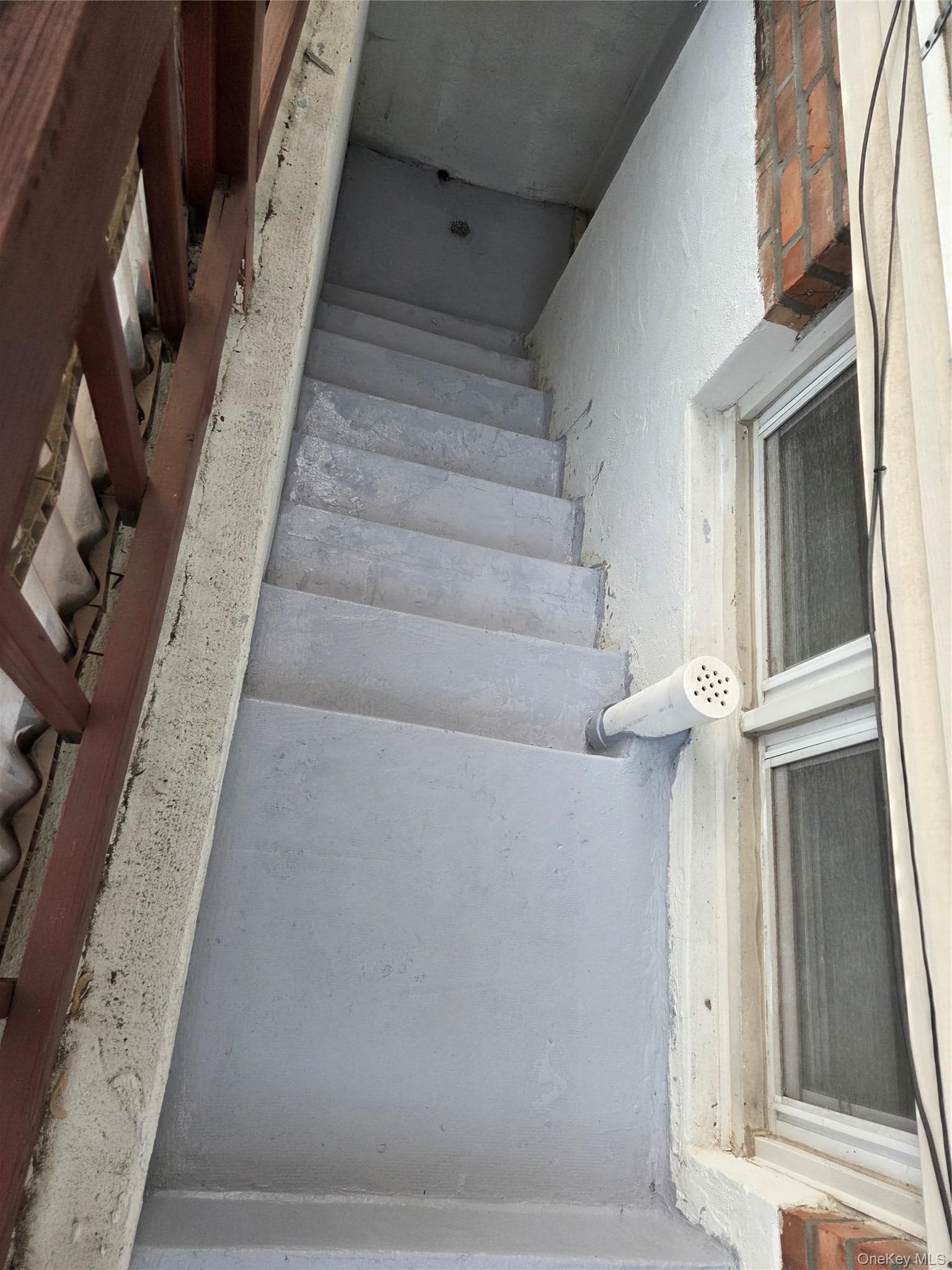 15-40 215th Street thumbnail 29