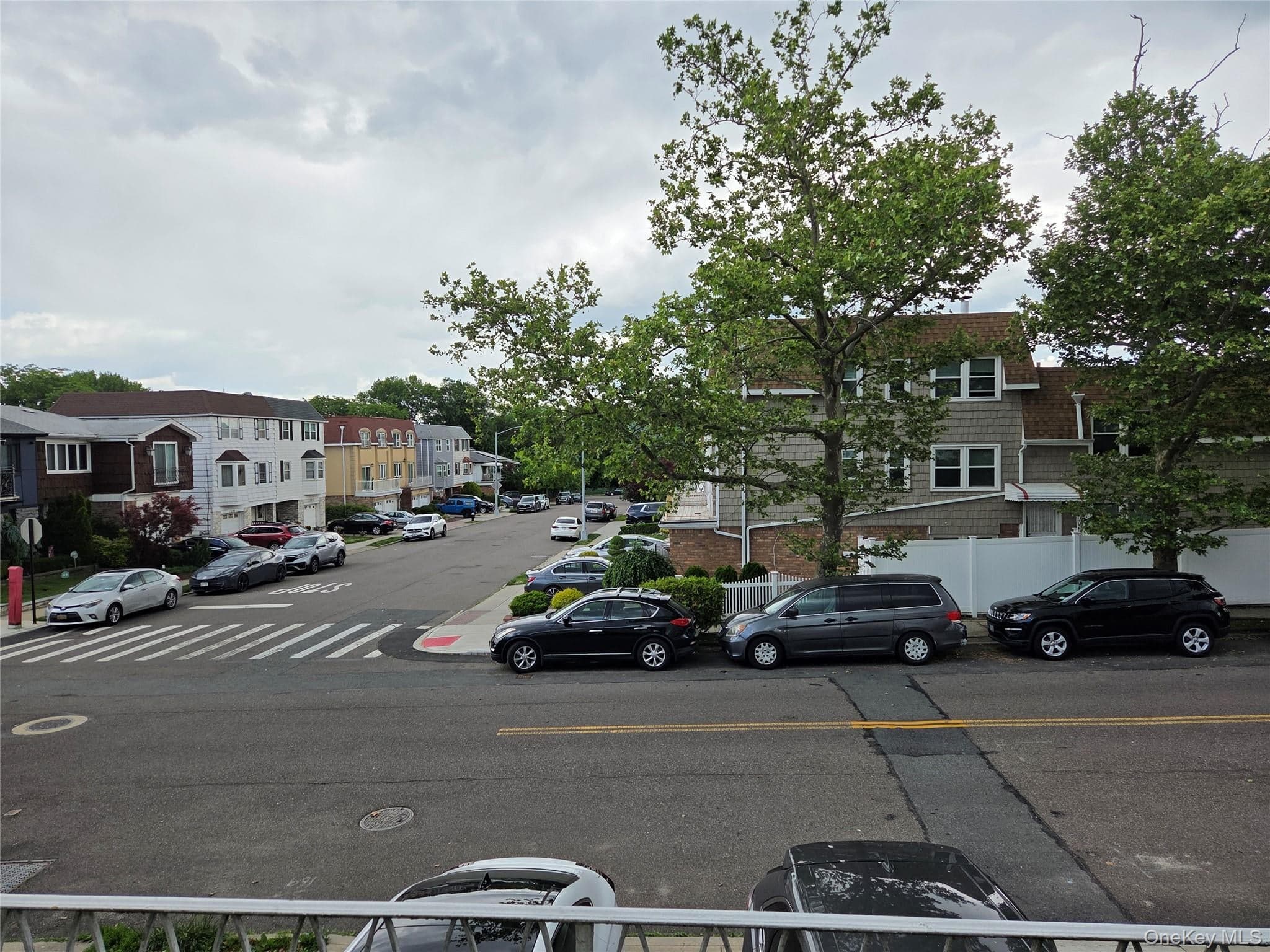 15-40 215th Street thumbnail 27
