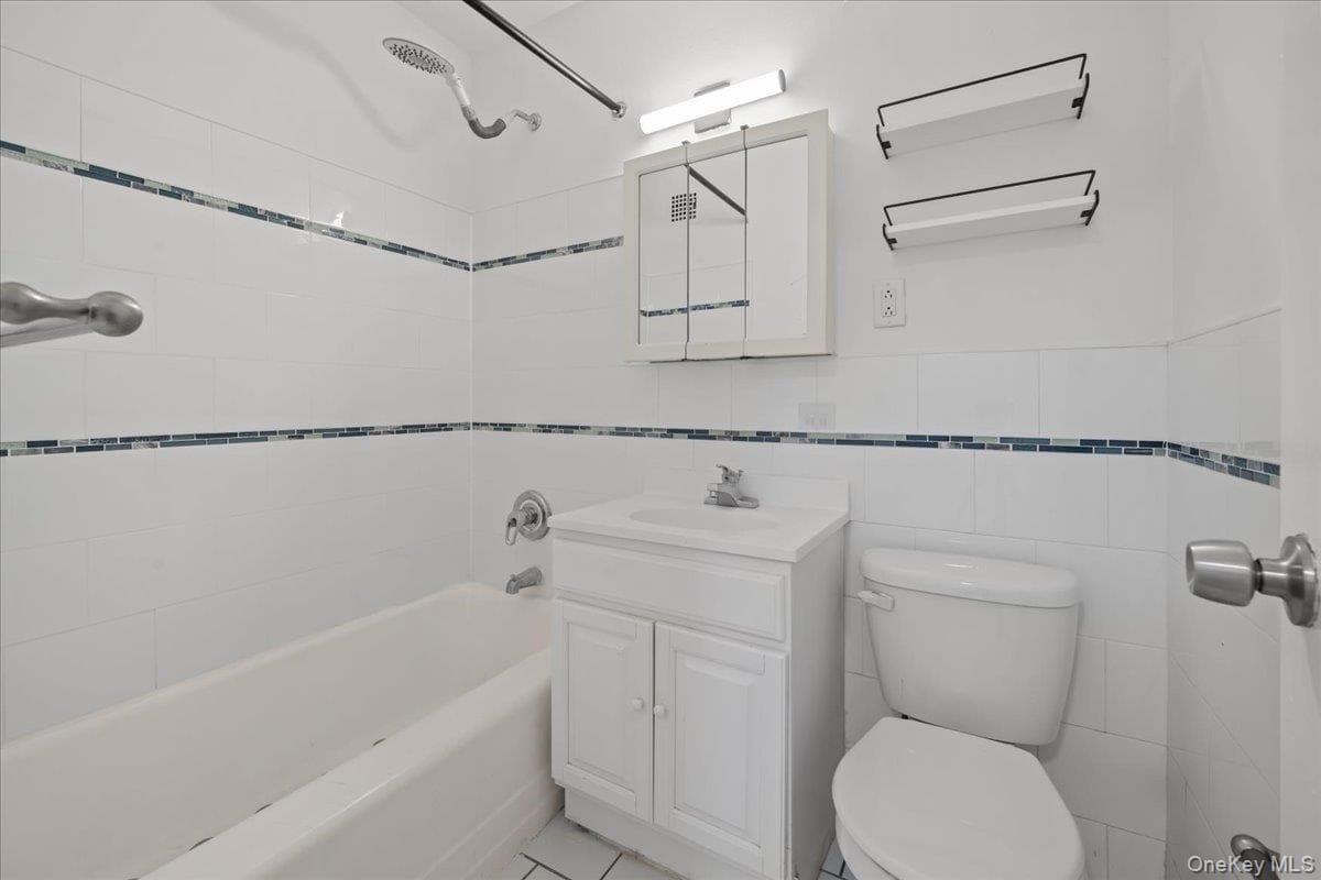 601 Kappock Street Unit: 6R thumbnail 12