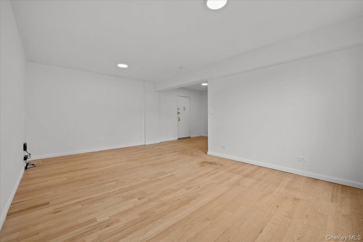 601 Kappock Street Unit: 6R thumbnail 10