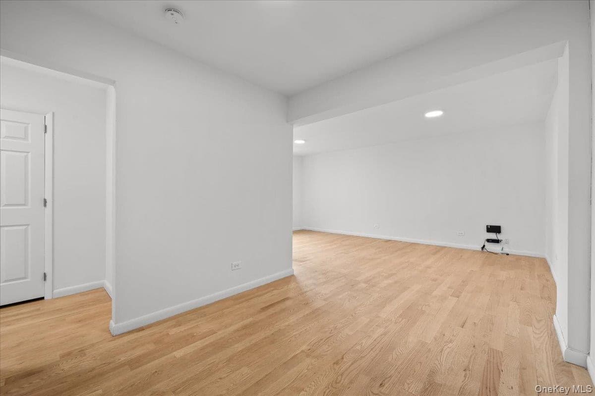 601 Kappock Street Unit: 6R thumbnail 8