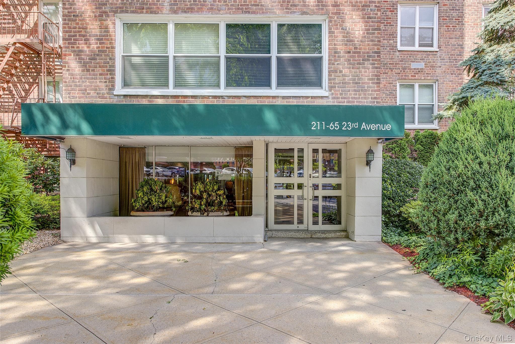 211-65 23rd Avenue Unit: 1K, Bayside