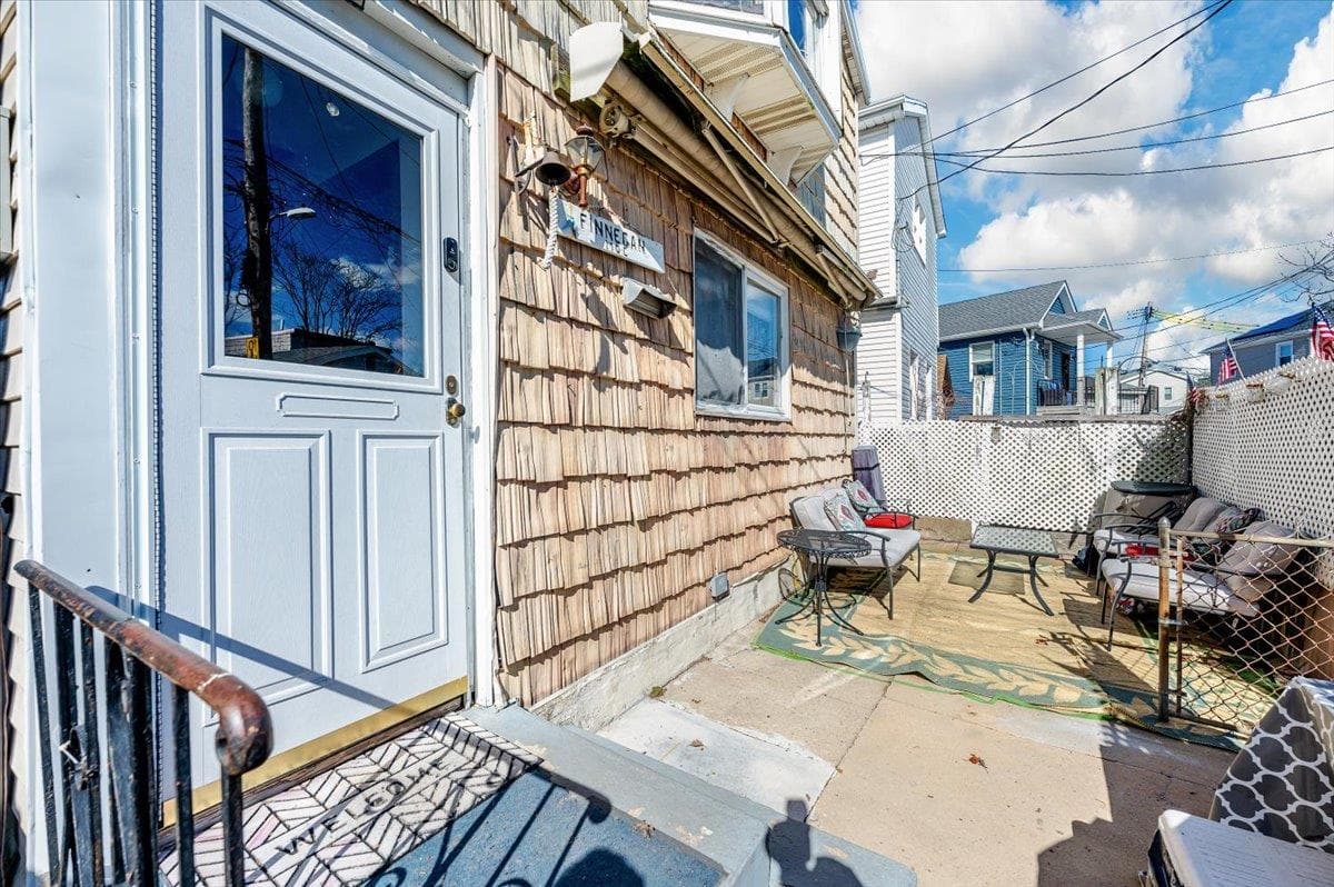 110 Edgewater Park Park Unit: C thumbnail 2