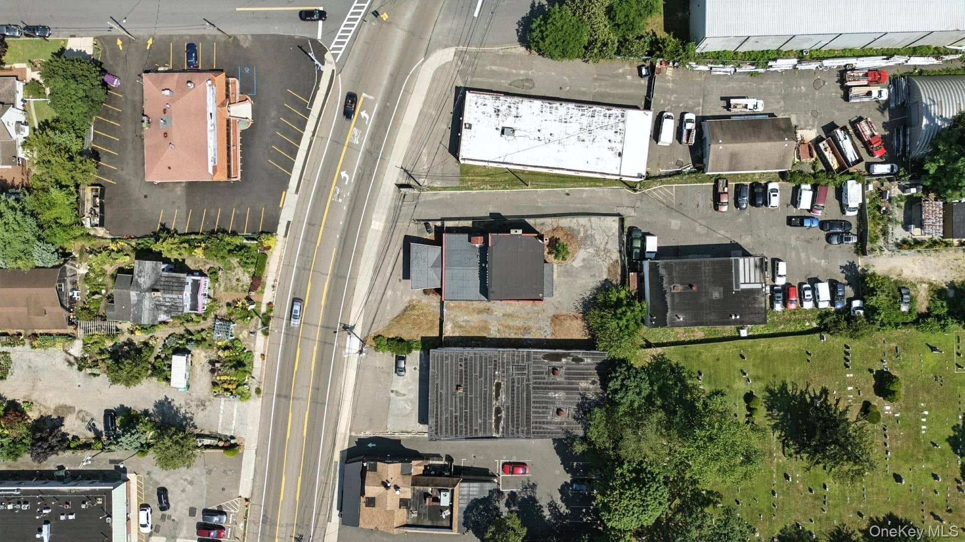 230 N Main Street thumbnail 2