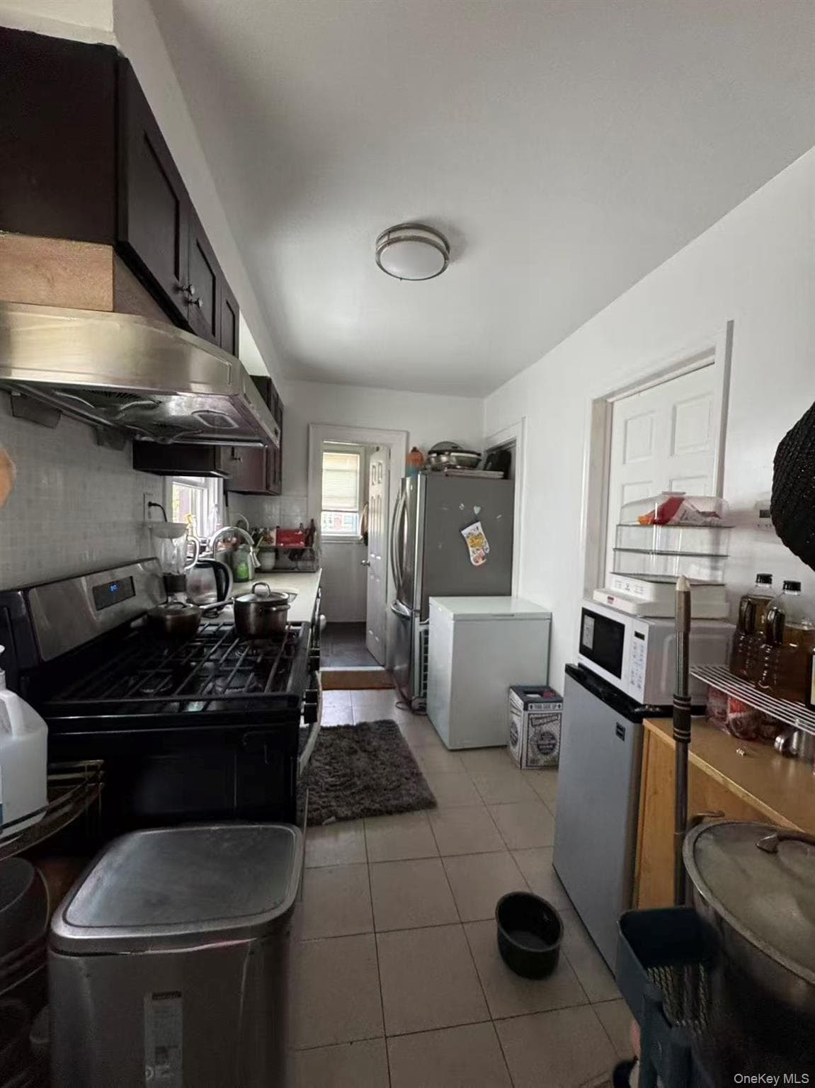 140-24 Quince Avenue thumbnail 3