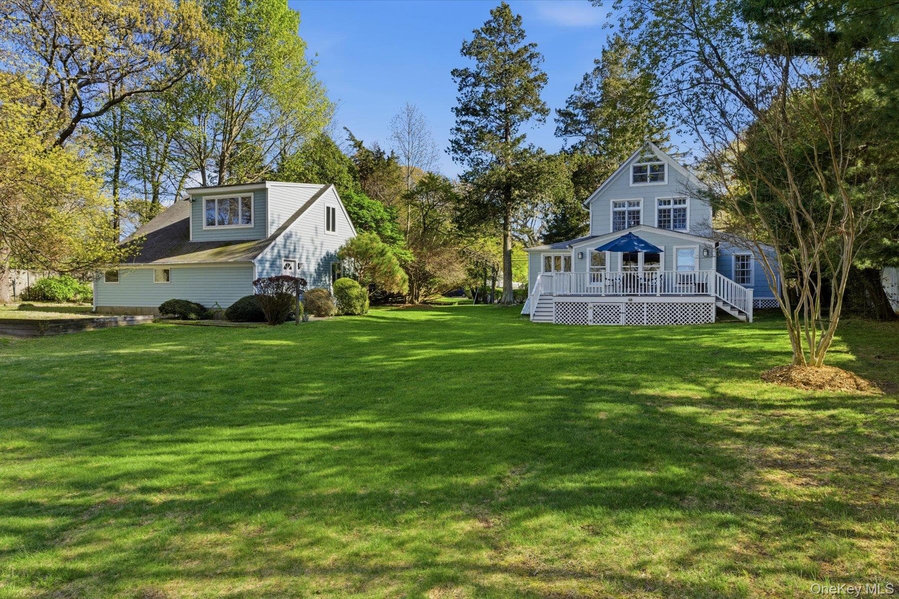 2850 & 2856 N Wading River Road thumbnail 6