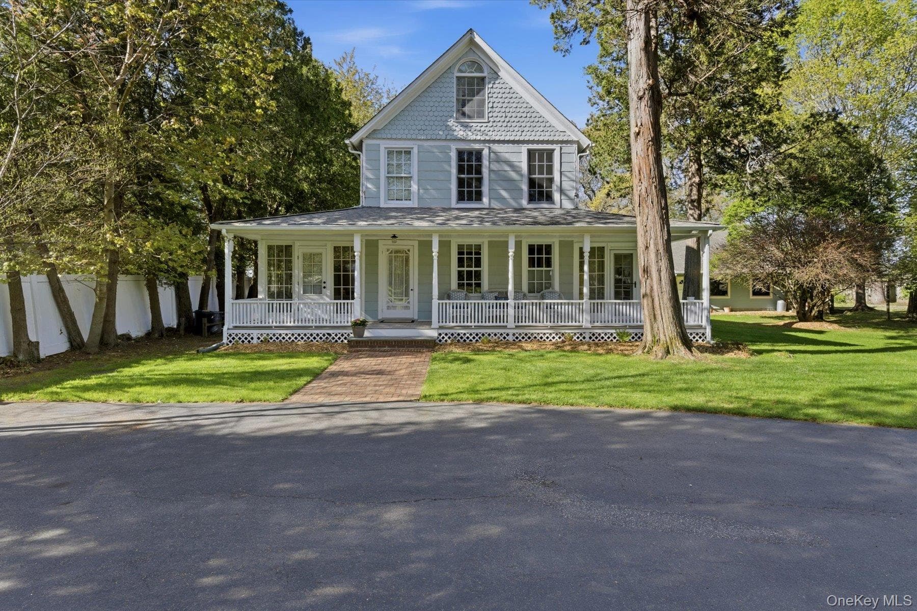 2850 & 2856 N Wading River Road thumbnail 8