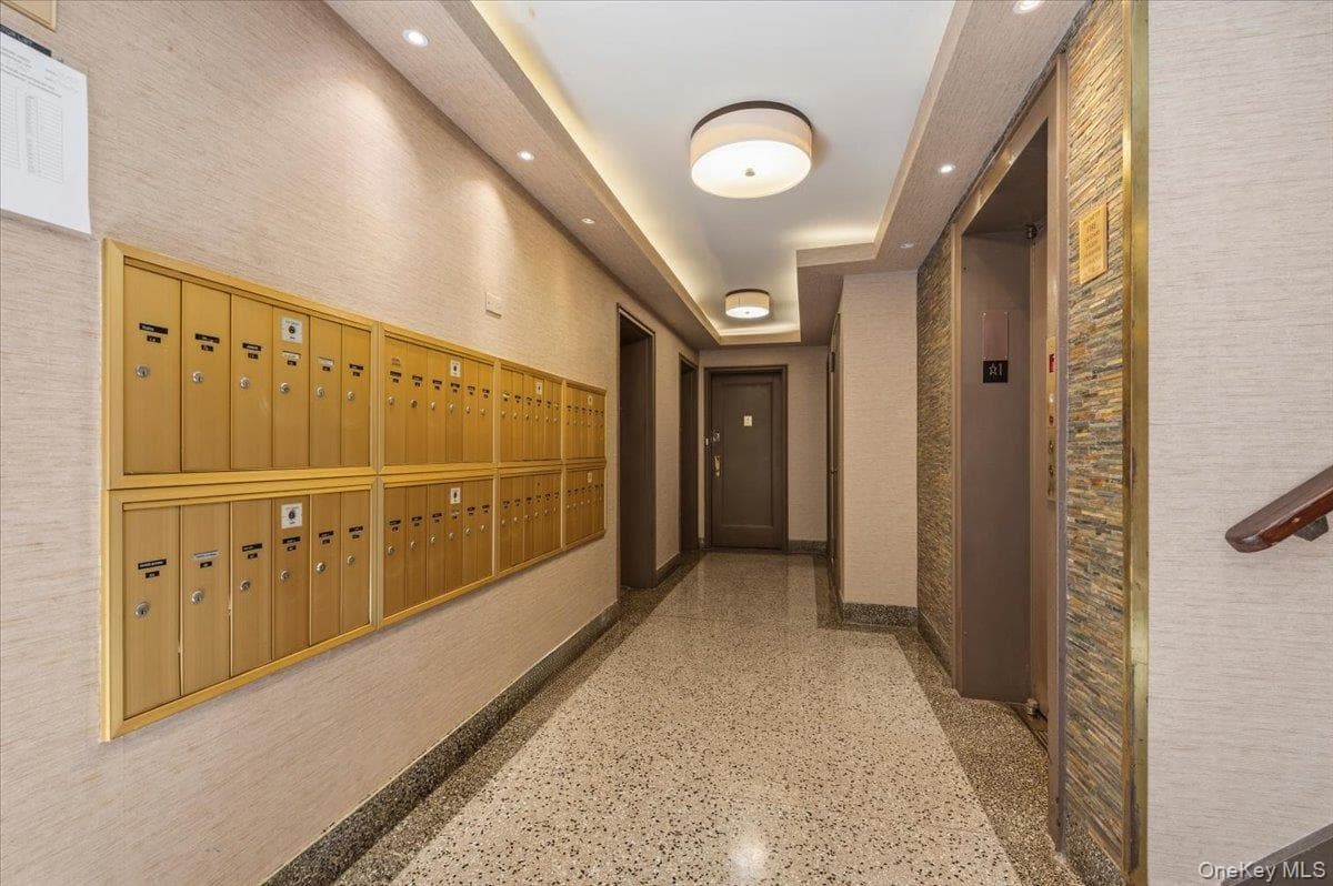 9255 Shore Road Unit: 3C thumbnail 6