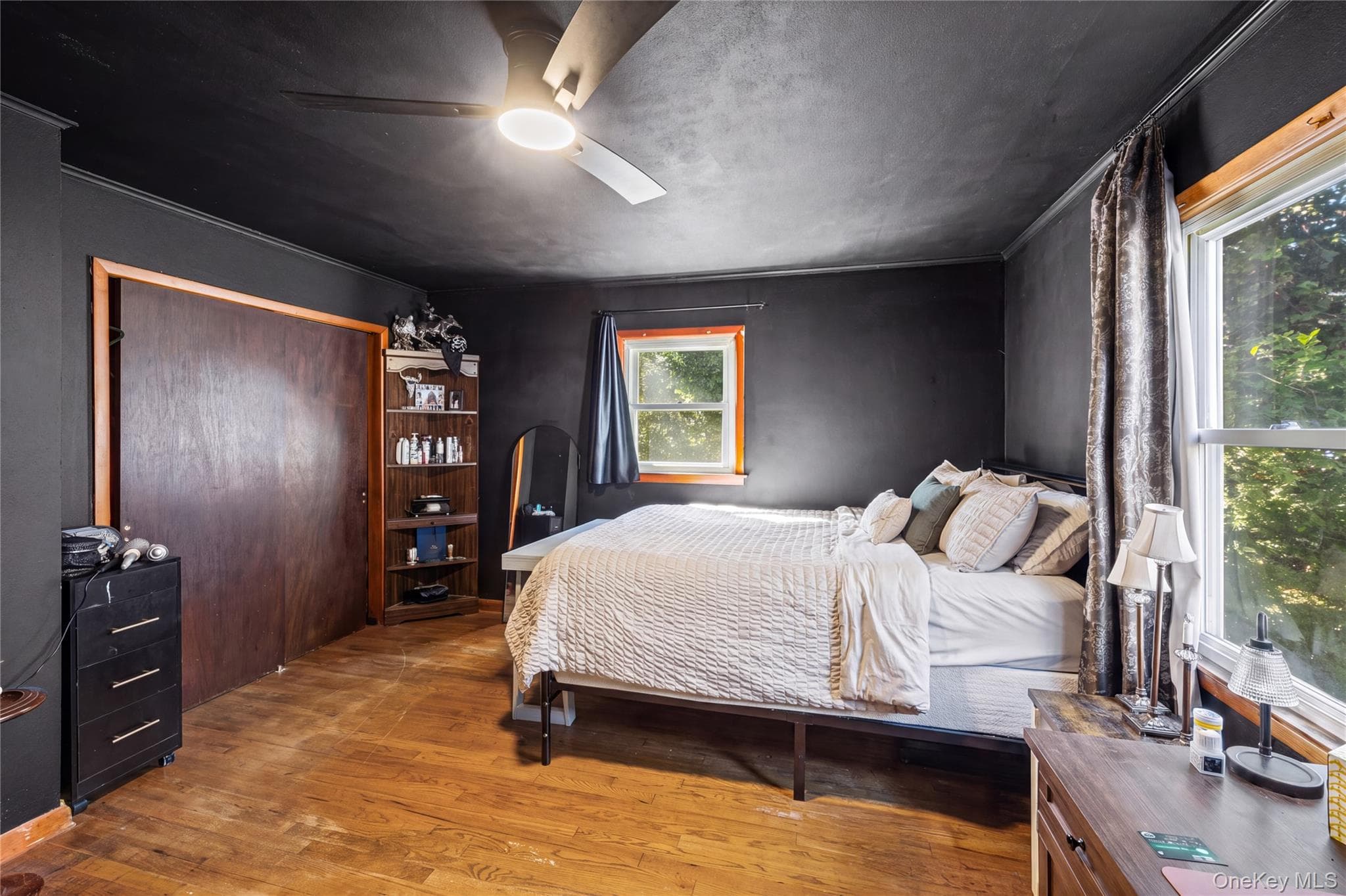 373 Oak Street thumbnail 18