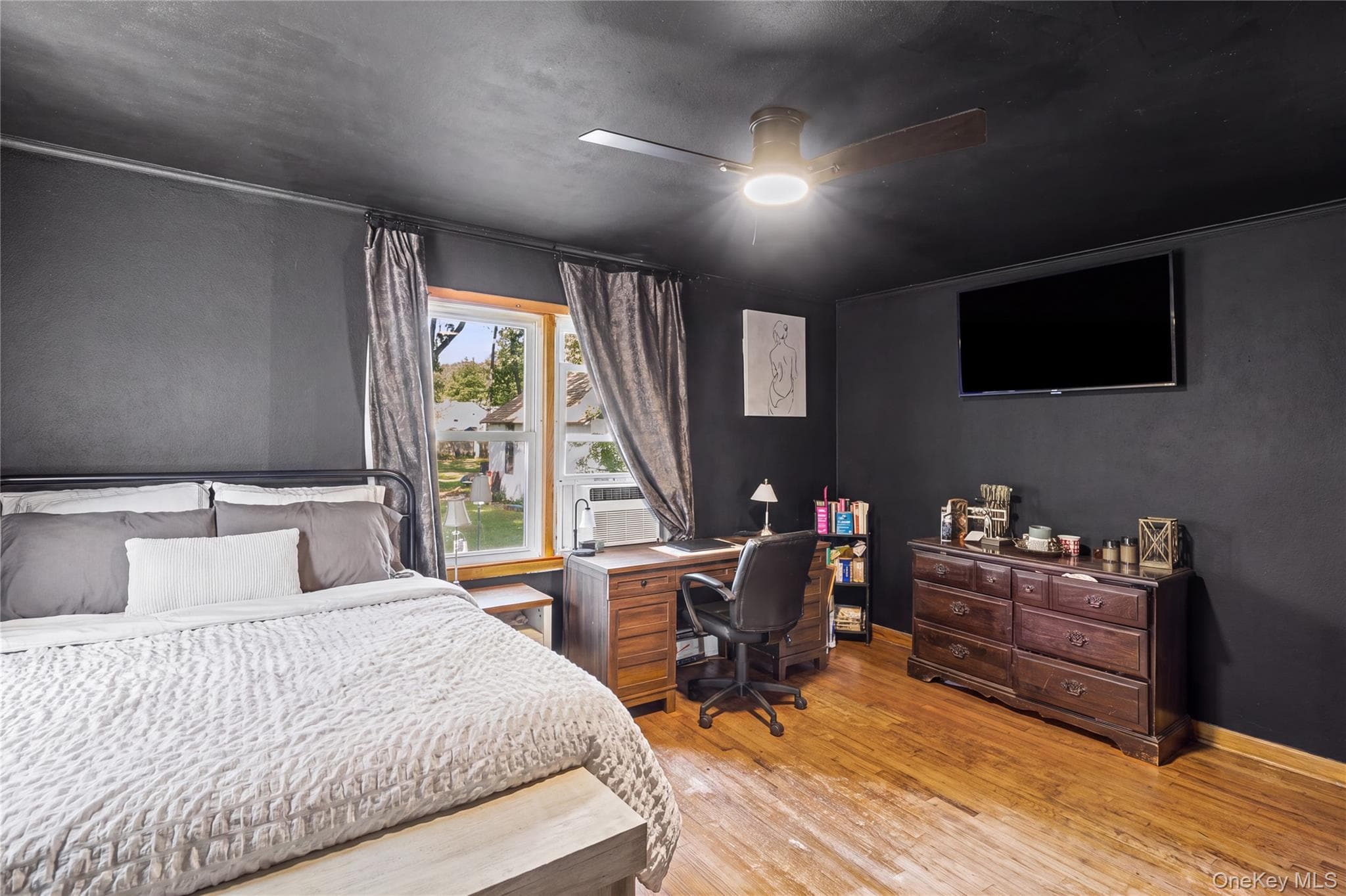 373 Oak Street thumbnail 19