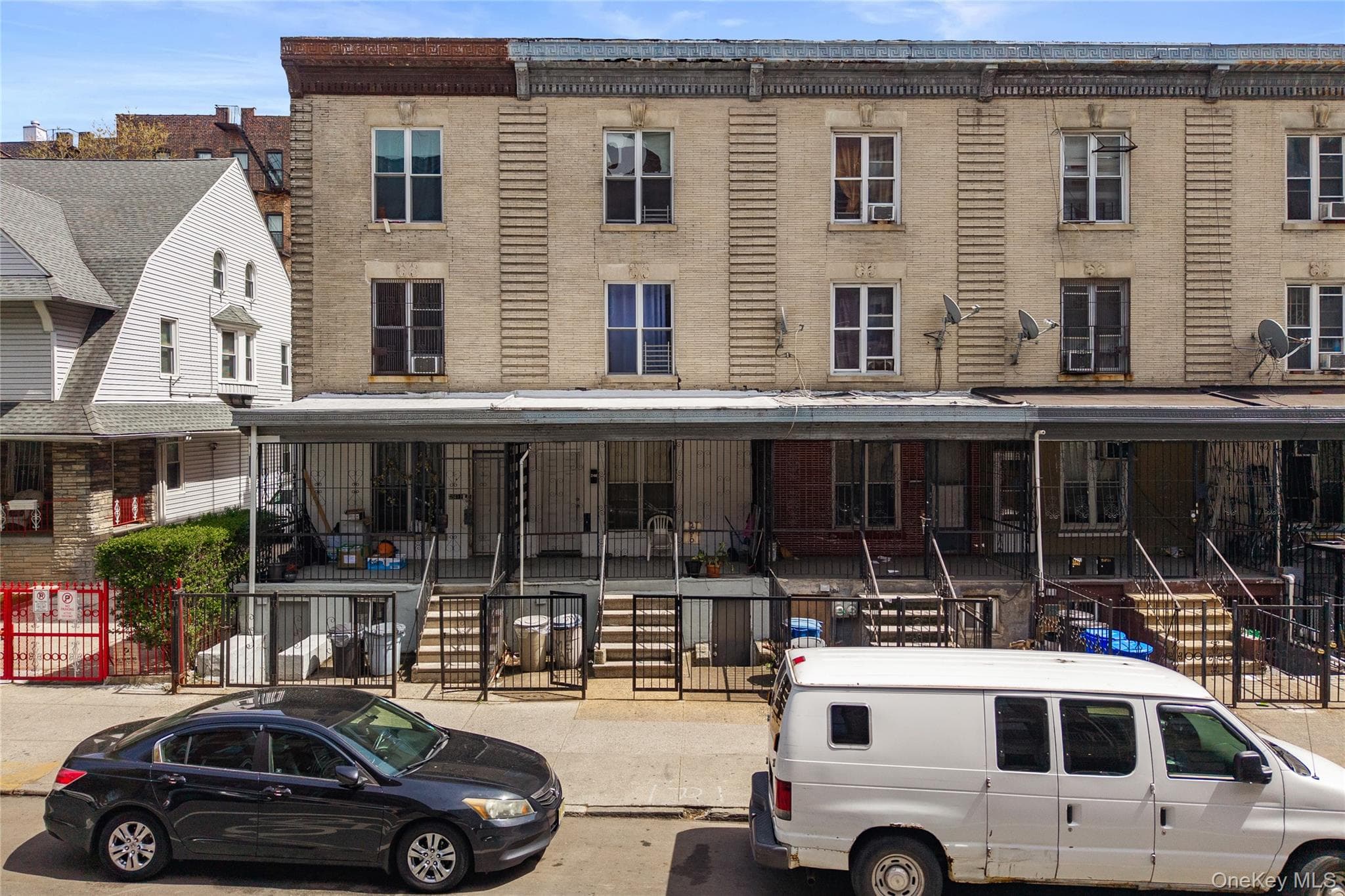 2410 Grand Avenue thumbnail 8
