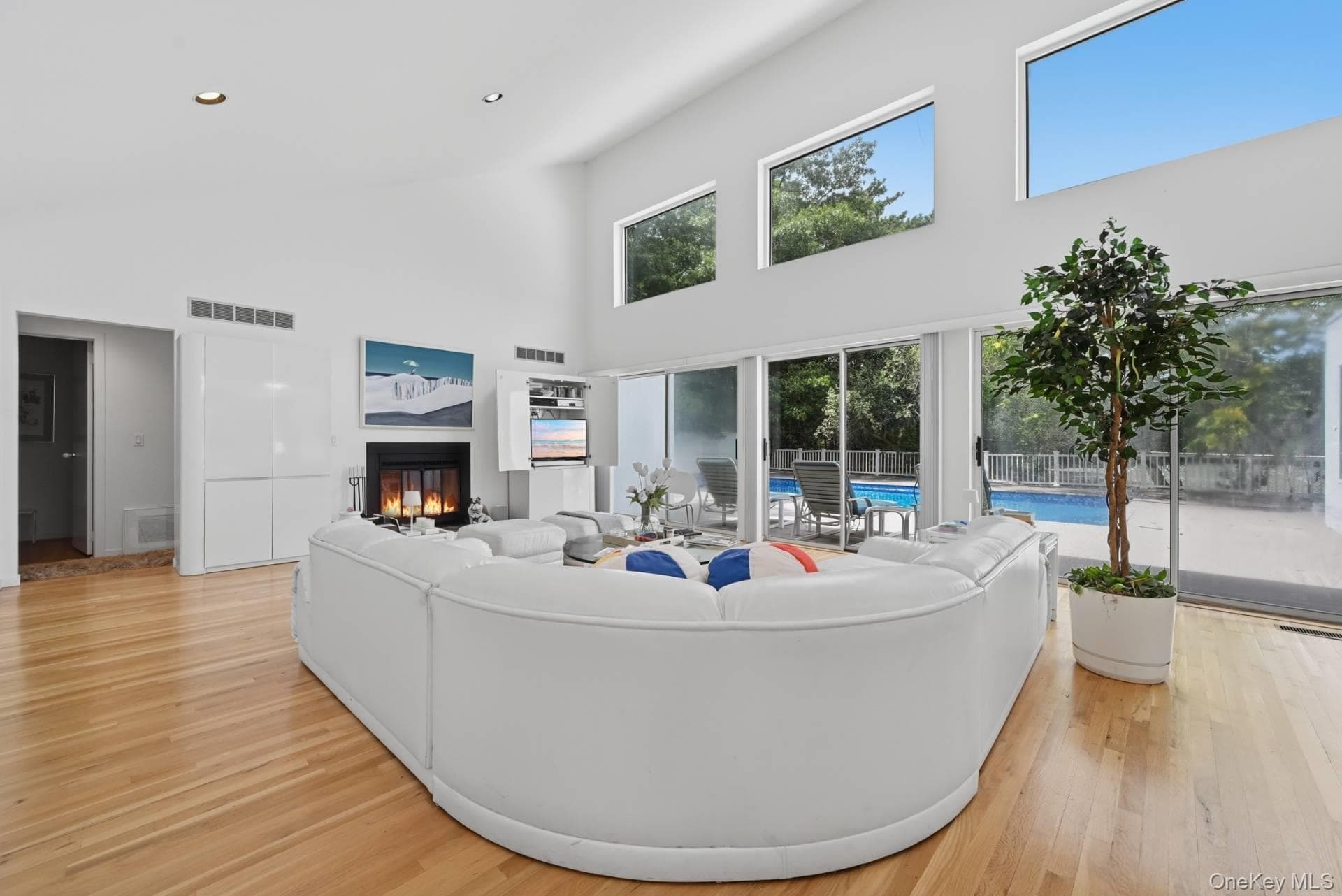 23 Deerfield Way thumbnail 2