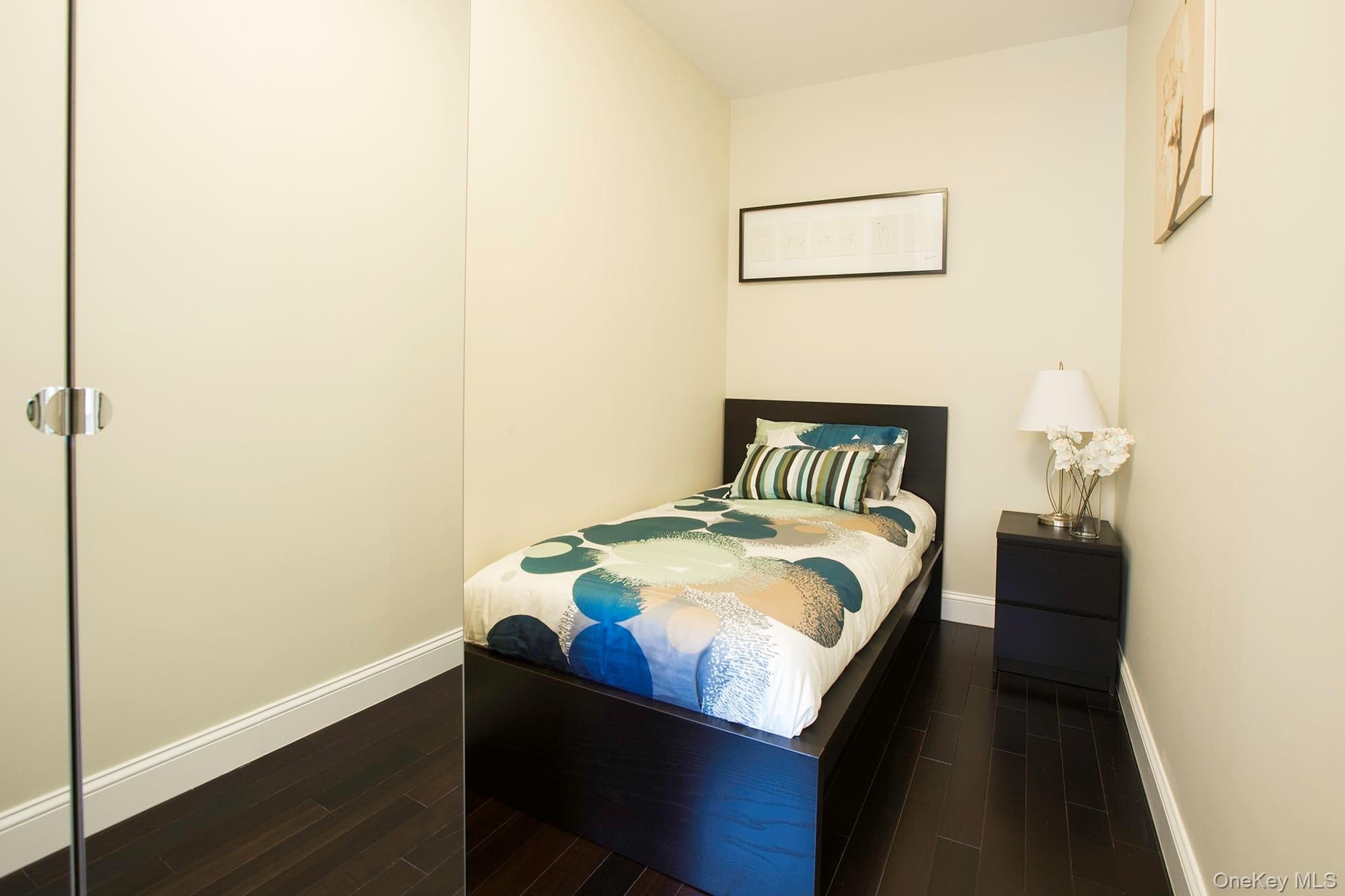 1719 Woodbine Street thumbnail 13