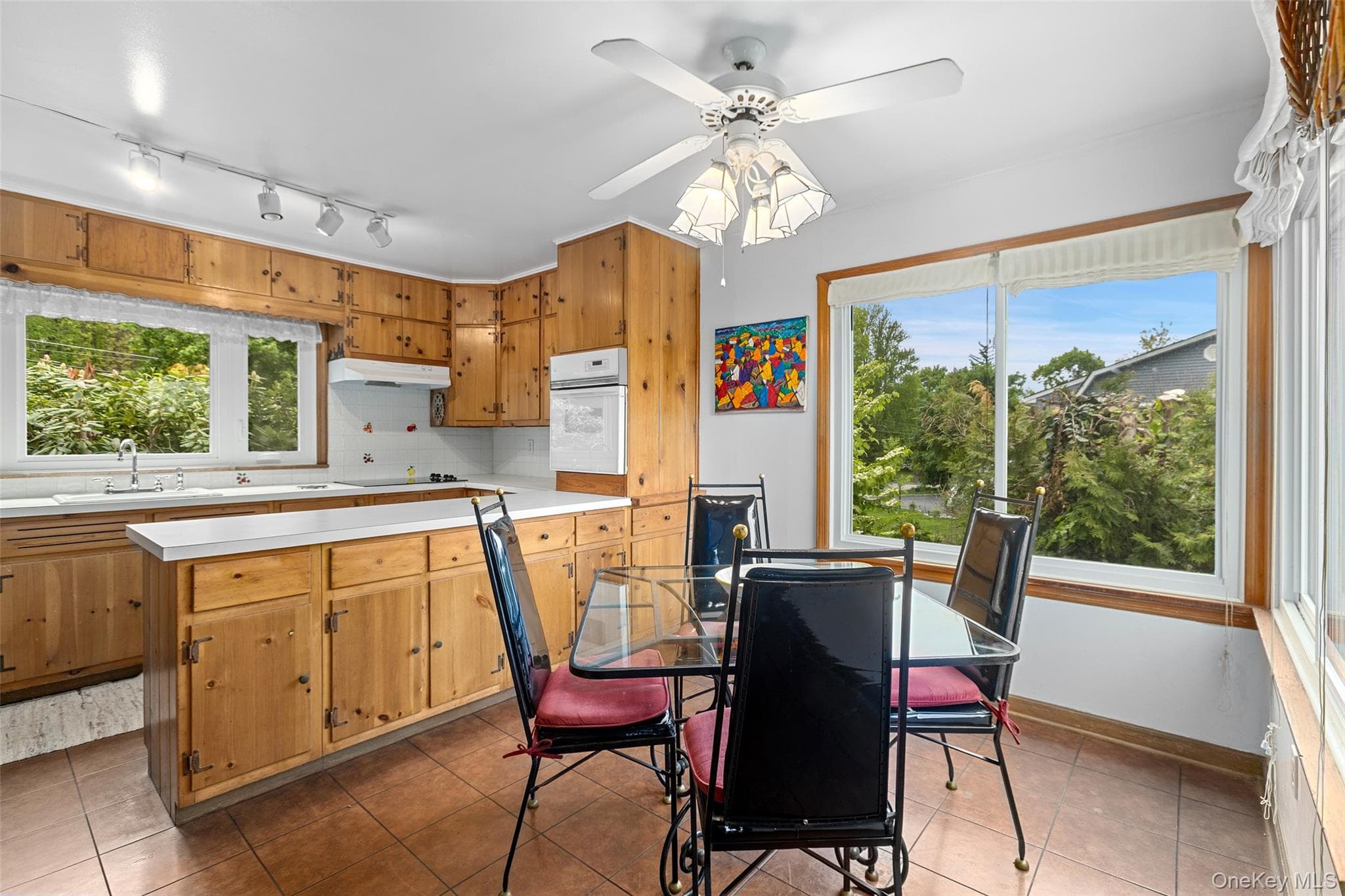 516 N Lake Boulevard thumbnail 17