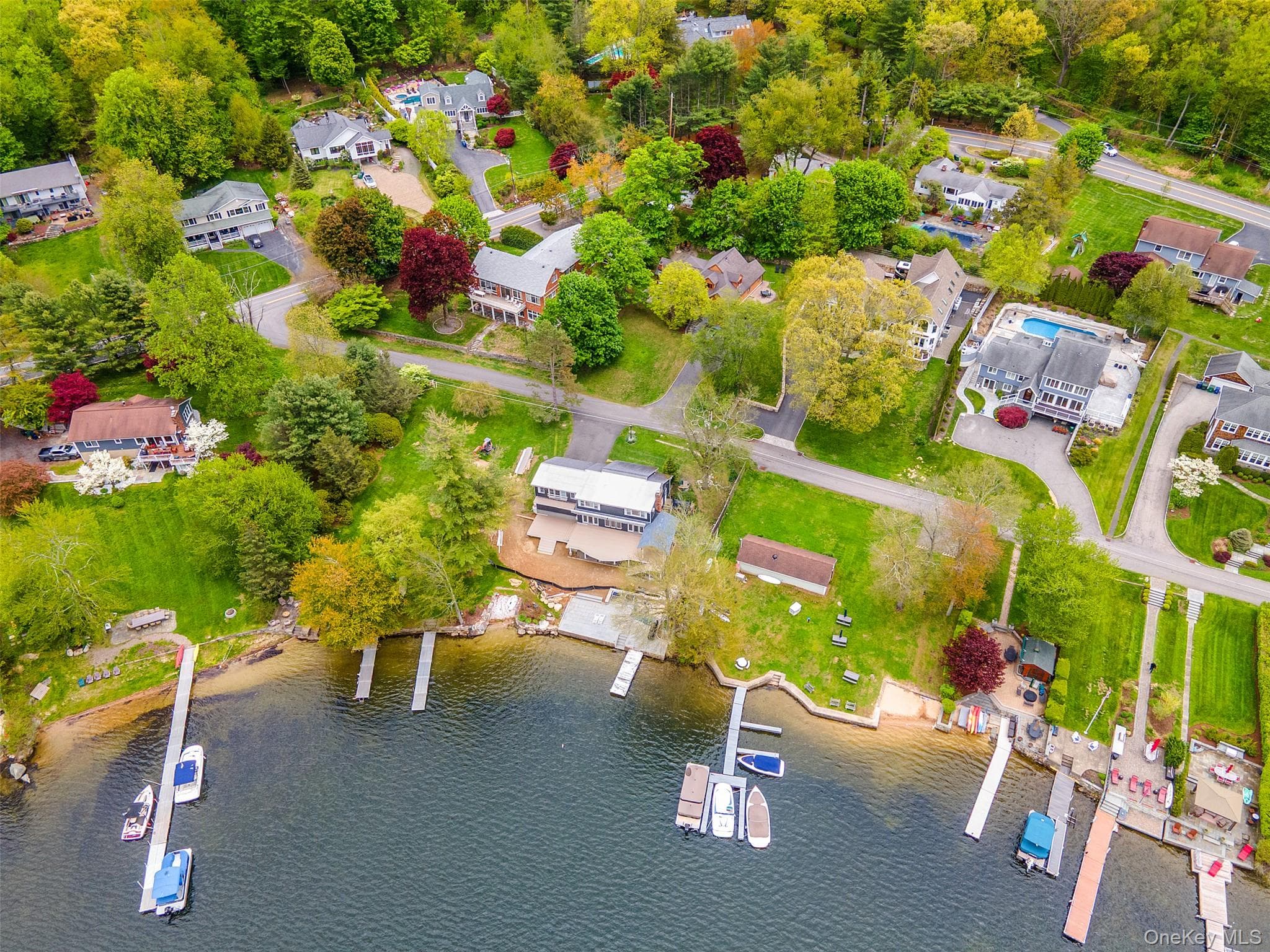 516 N Lake Boulevard thumbnail 41