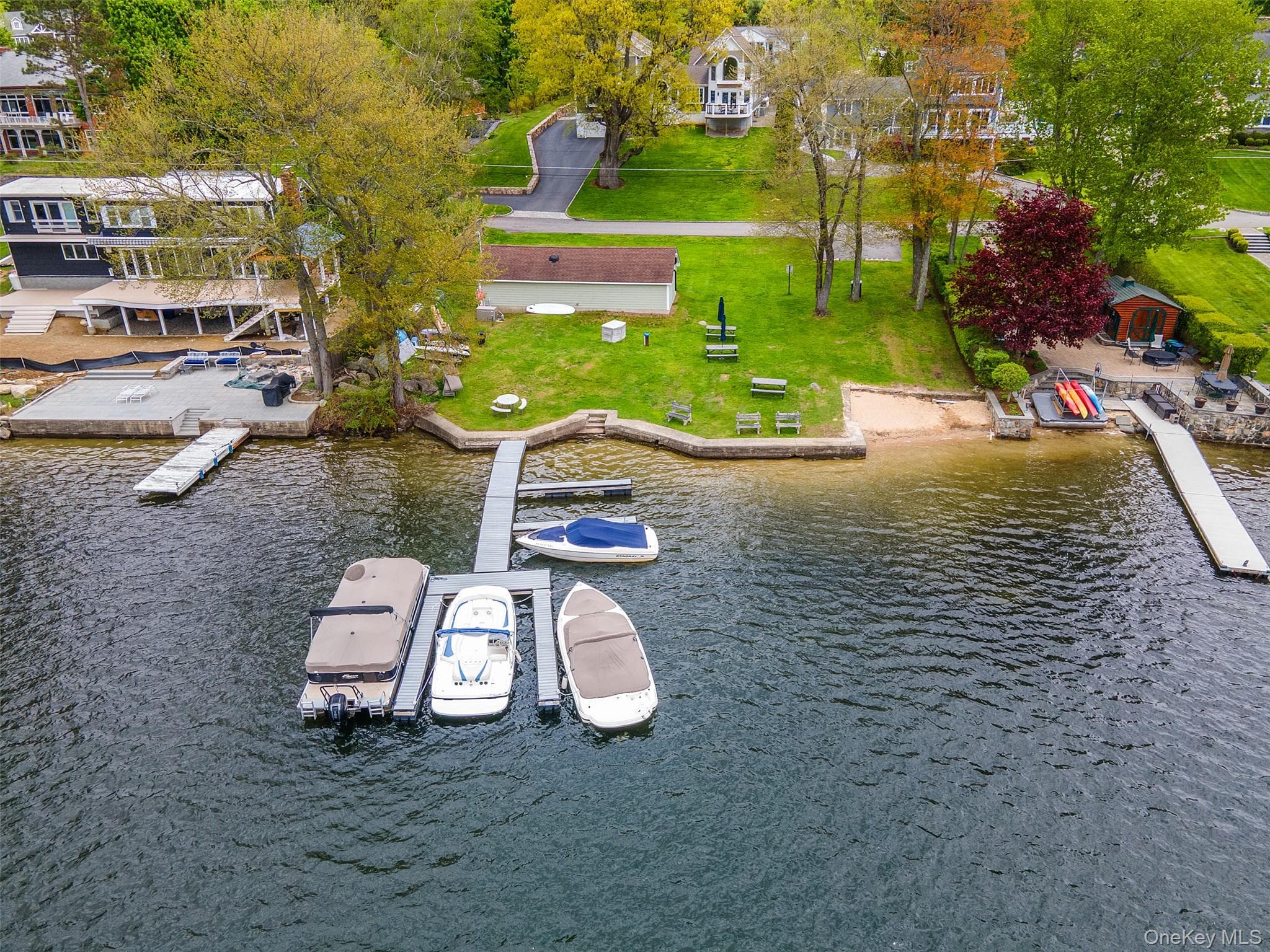 516 N Lake Boulevard thumbnail 45