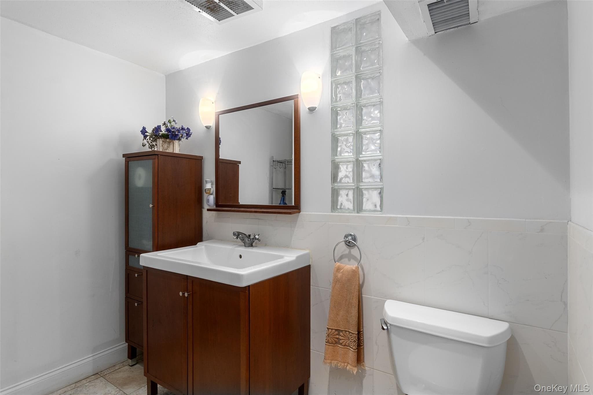 516 N Lake Boulevard thumbnail 34