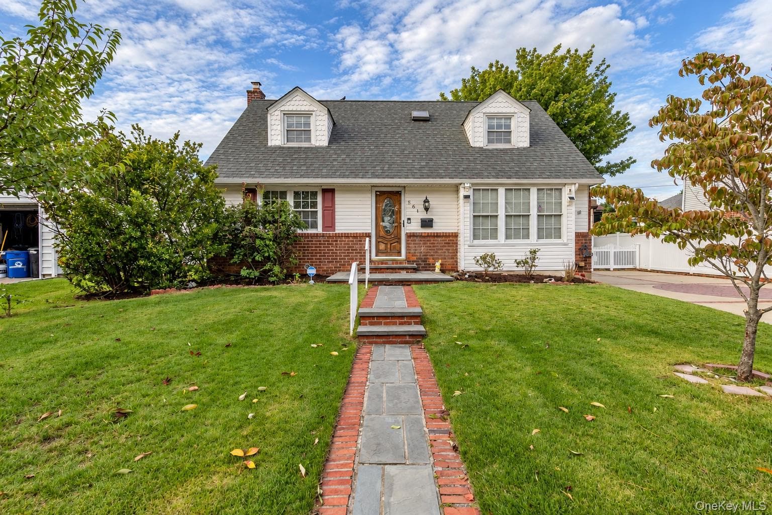 561 Parker Avenue, Levittown