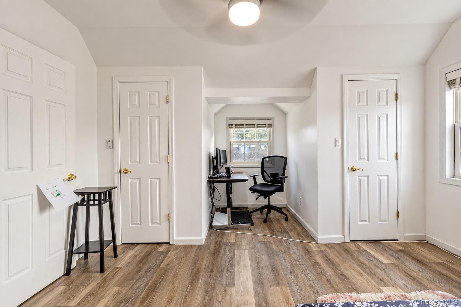 561 Parker Avenue thumbnail 13
