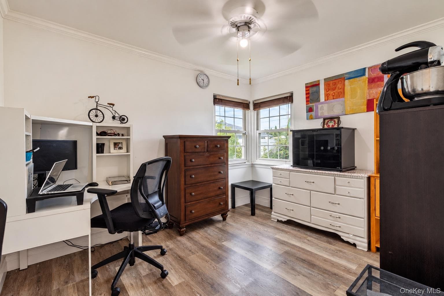 561 Parker Avenue thumbnail 9