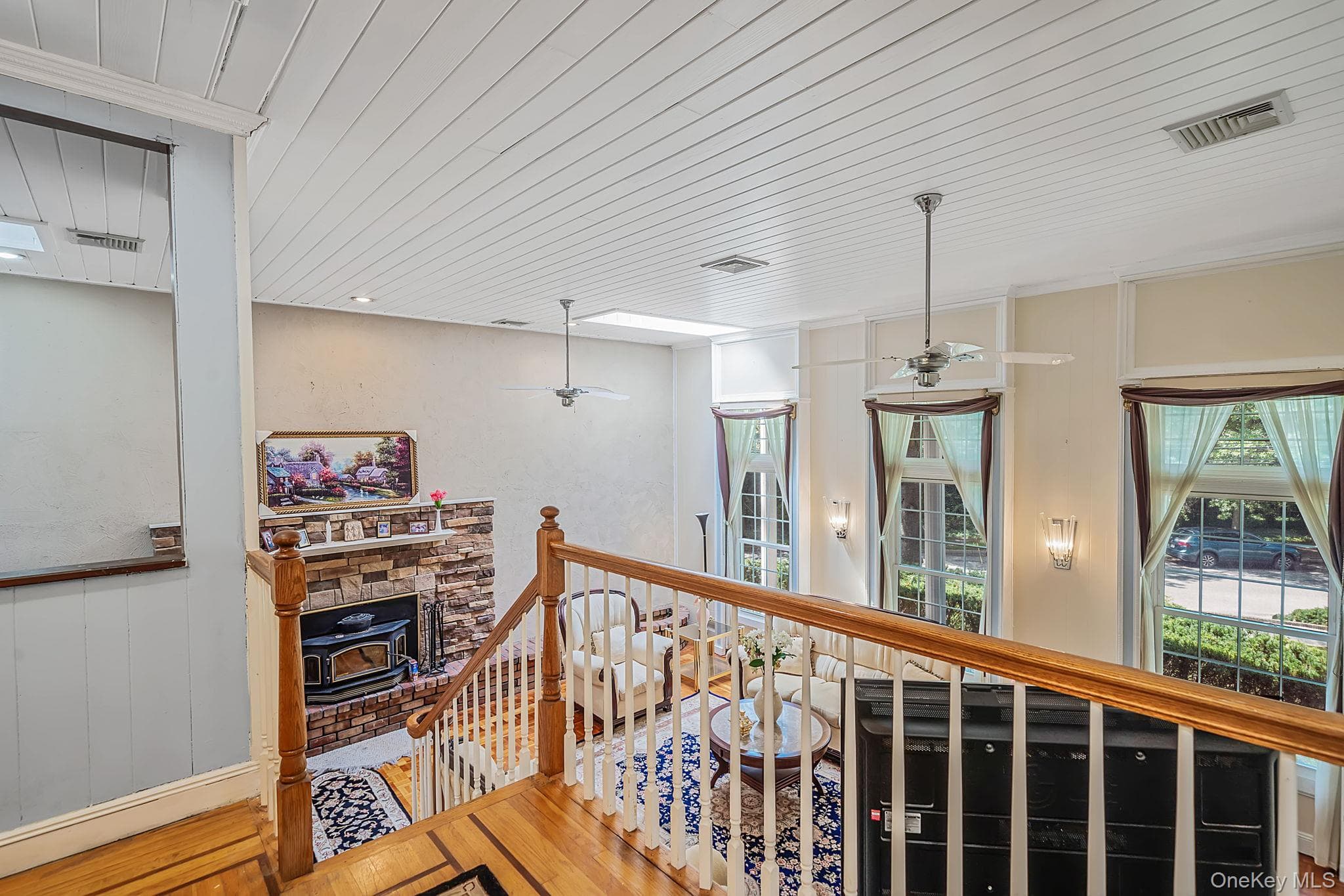 23 Colonial Drive thumbnail 14