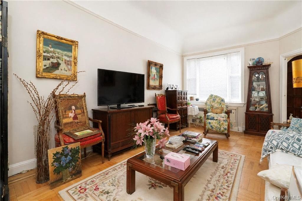 2544 Hubbard Street thumbnail 8