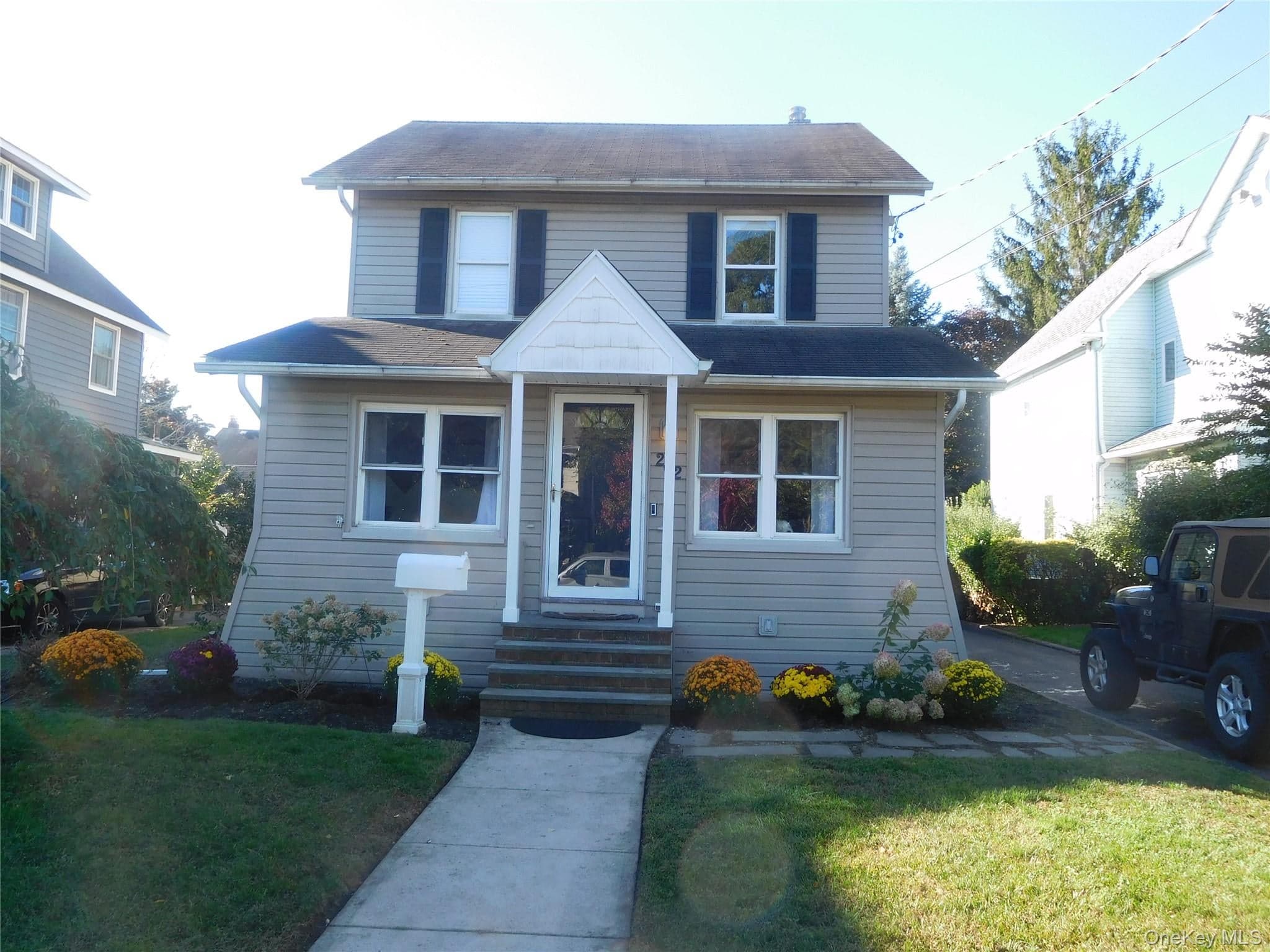202 Linden Street, Rockville Centre