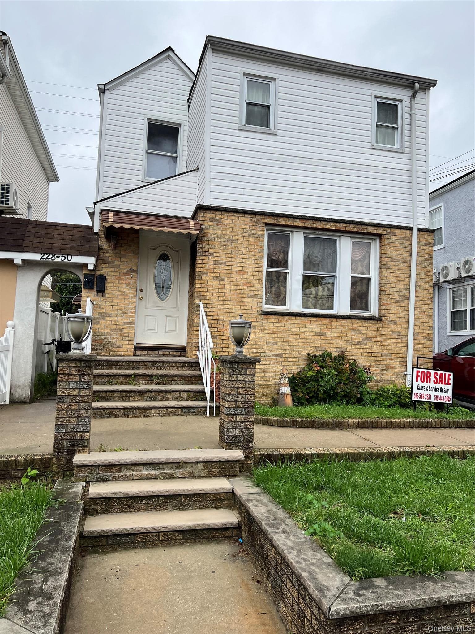 228-50 Mentone Avenue thumbnail 3