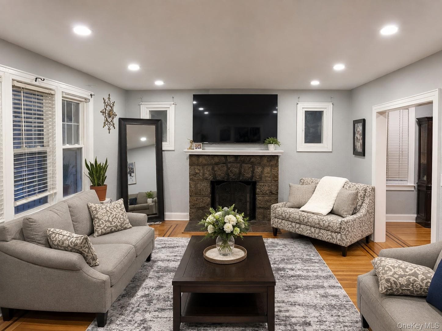 27 Leonard Place thumbnail 4