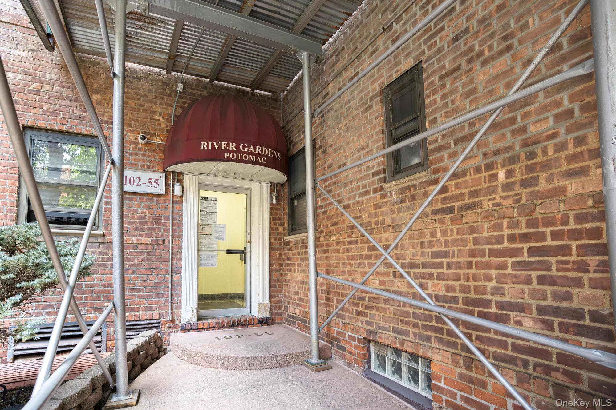 102-55 67 Road Unit: 2V, Forest Hills