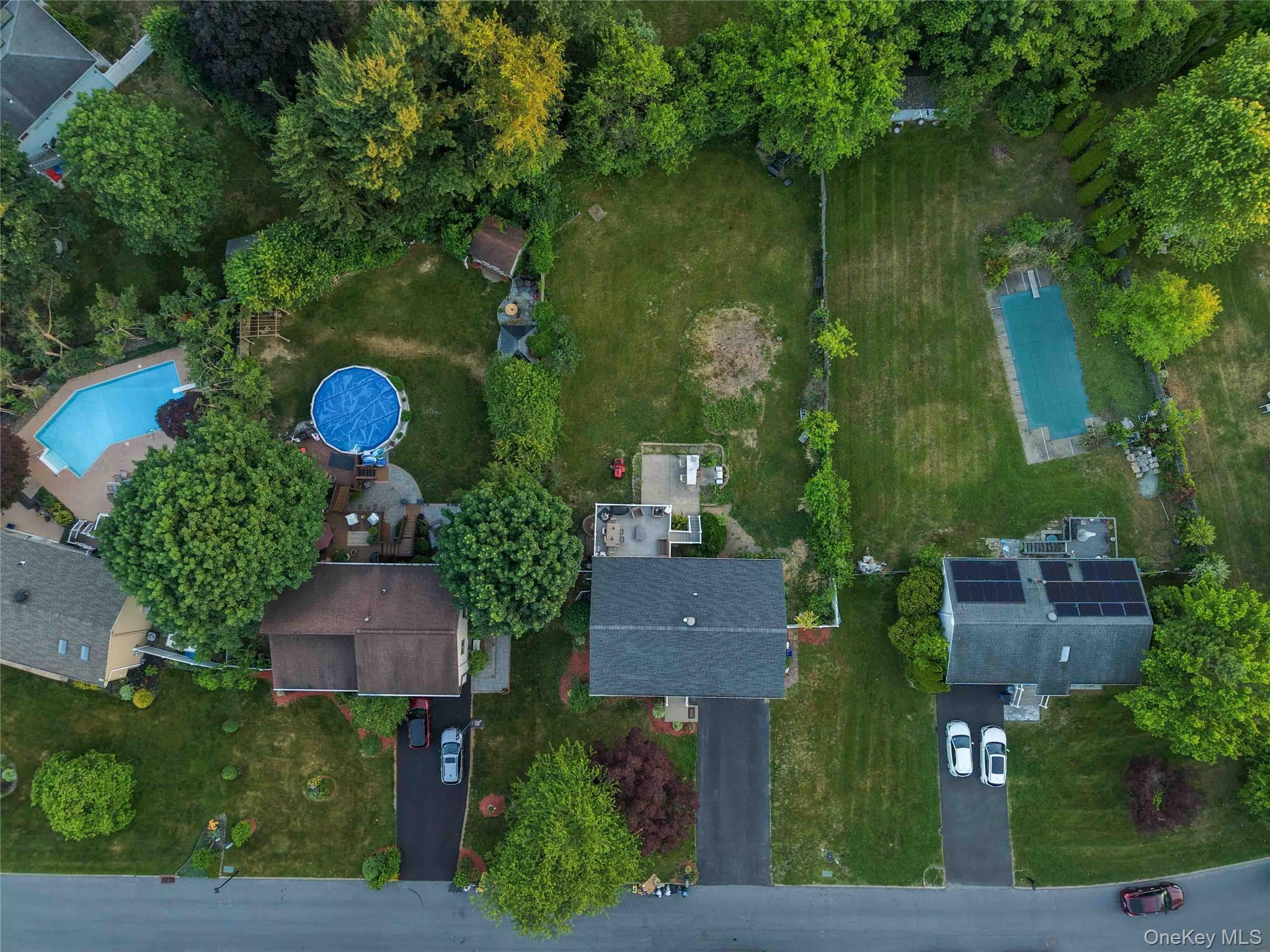 15 Guernsey Drive thumbnail 33