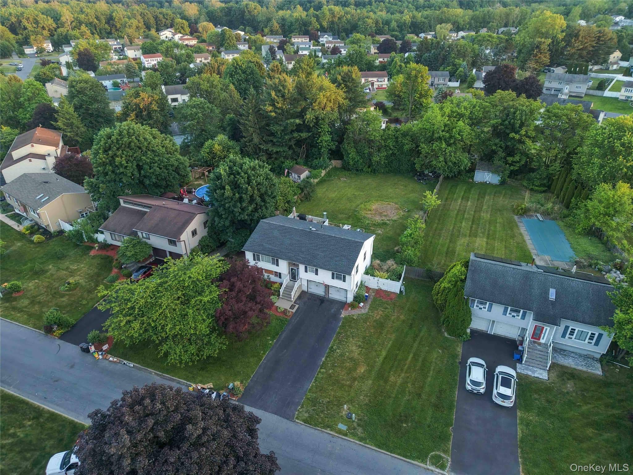 15 Guernsey Drive thumbnail 34