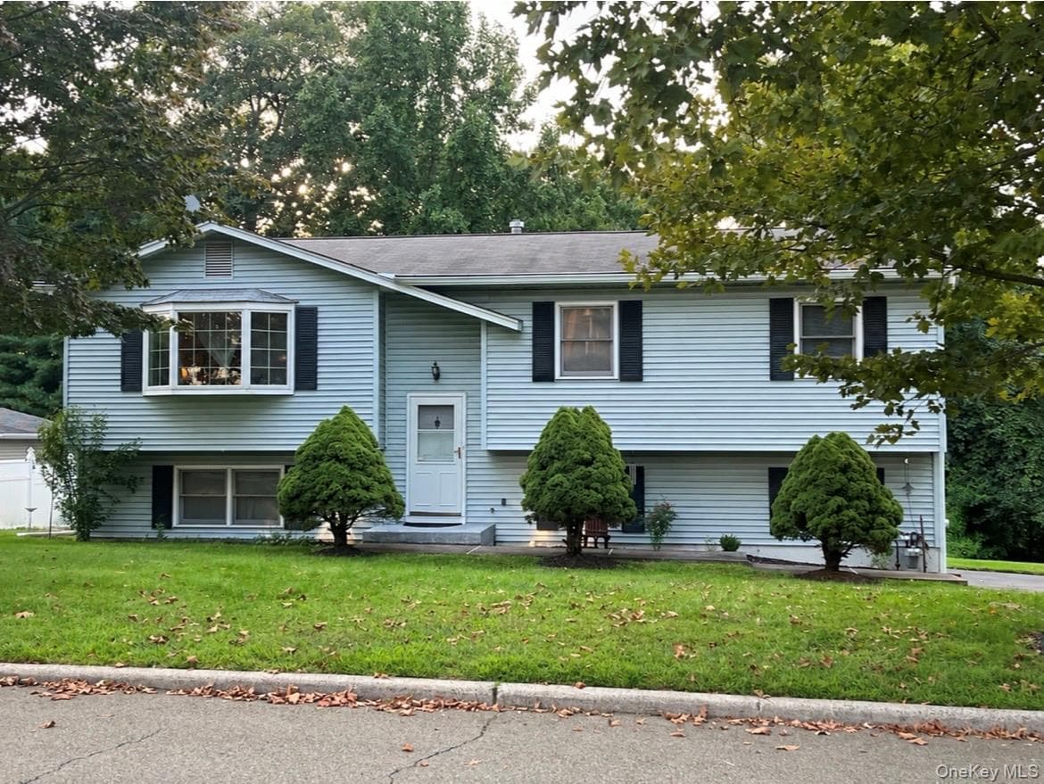 14 Ivy Lane, Pomona