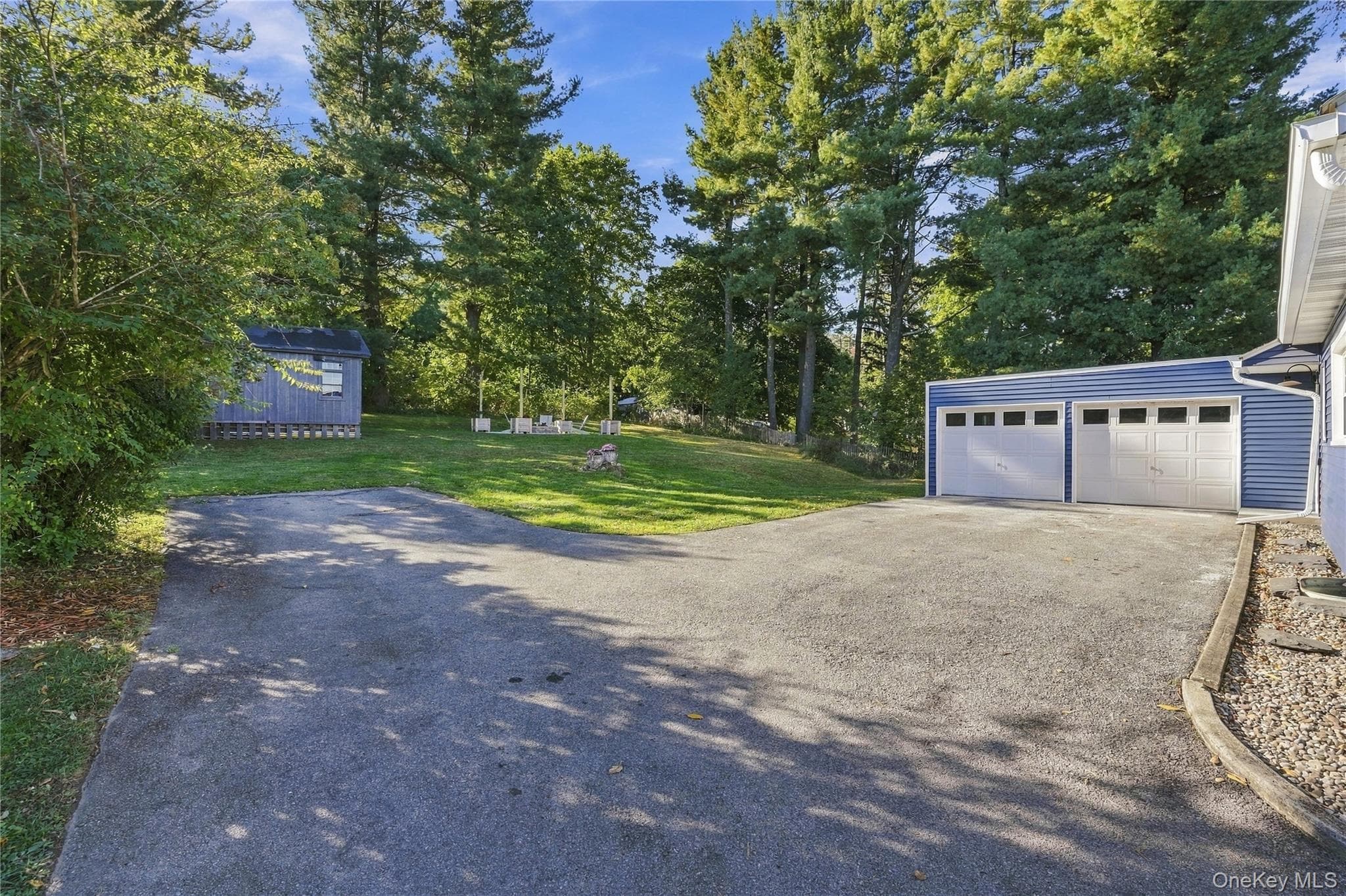 11 Overlook Drive thumbnail 35