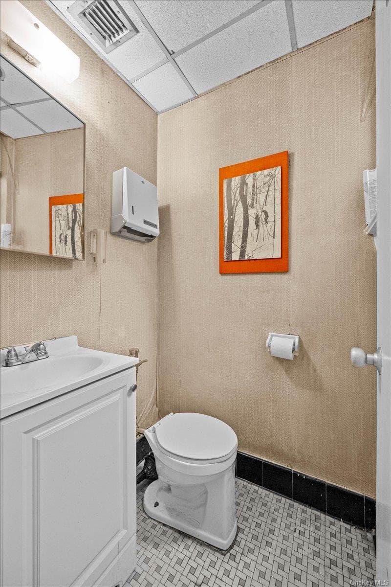 2711 Henry Hudson Parkway Unit: 1F thumbnail 5