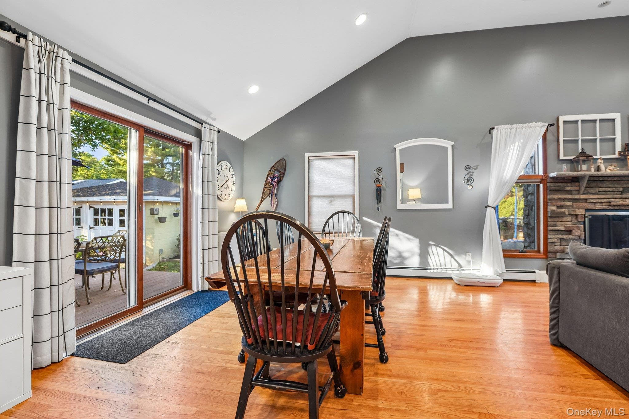 82 Medway Avenue thumbnail 17