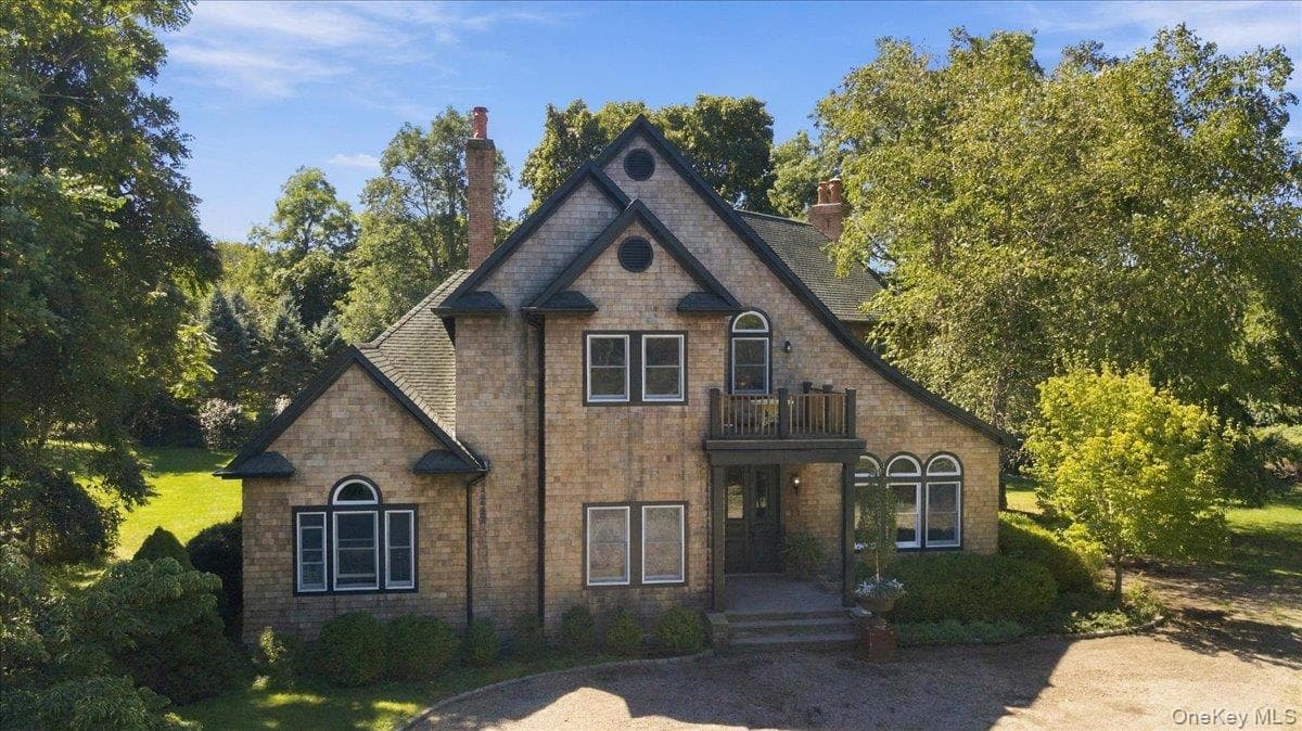 9 Locust Woods Drive thumbnail 24