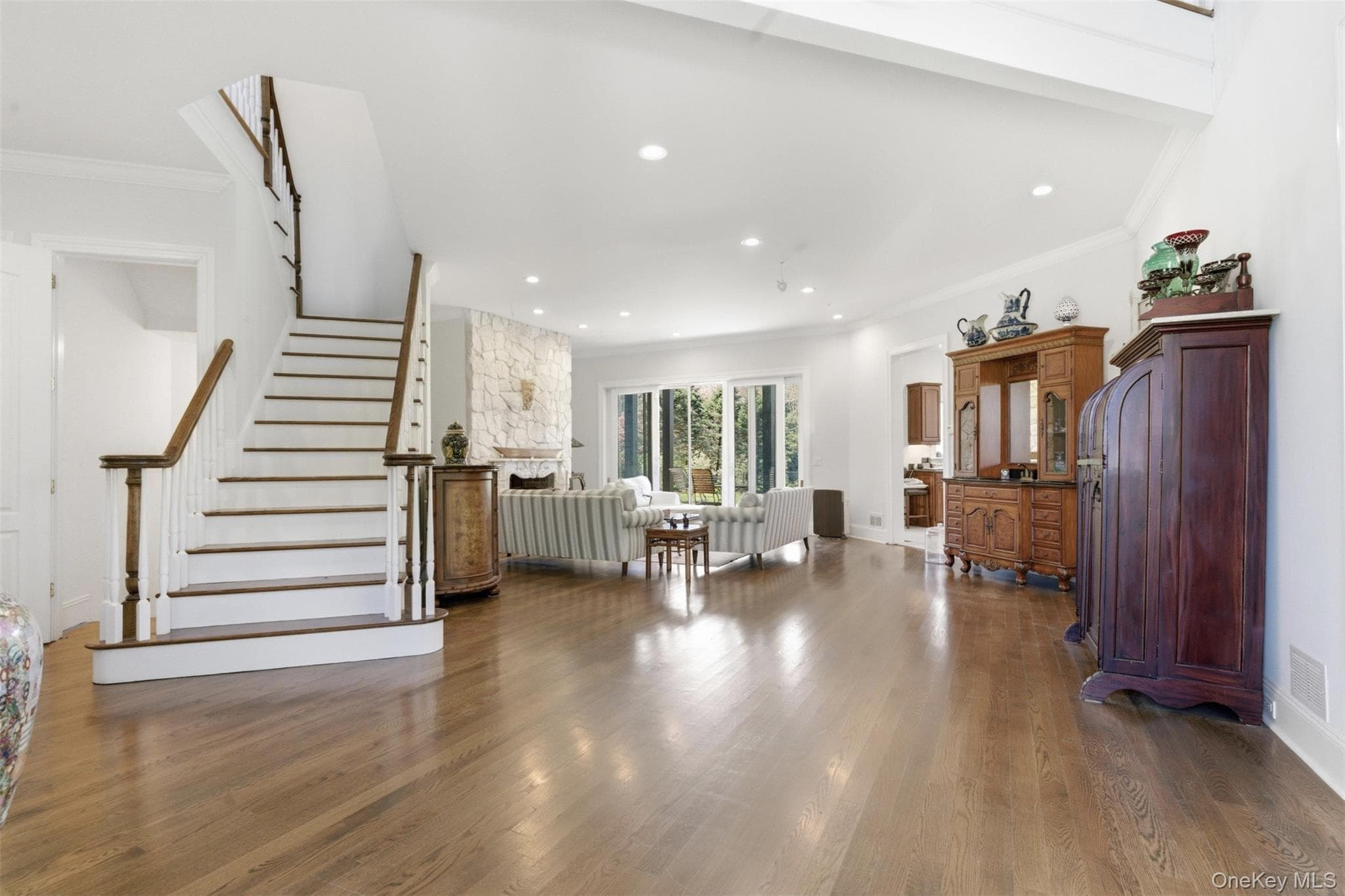 9 Locust Woods Drive thumbnail 10