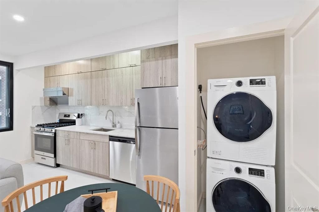 124-28 Queens Boulevard Unit: 9B thumbnail 5