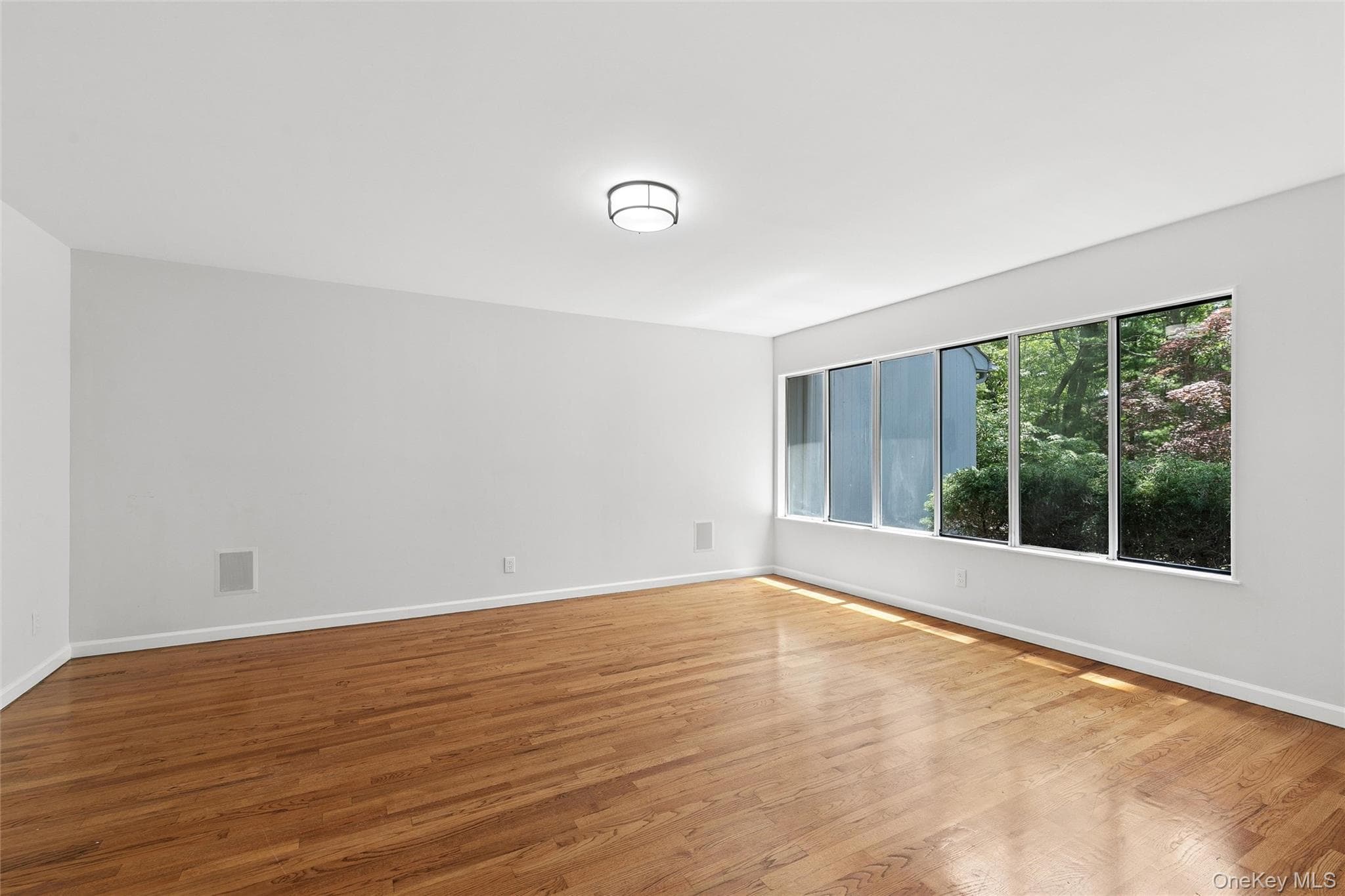 12 N Ridge Road thumbnail 15