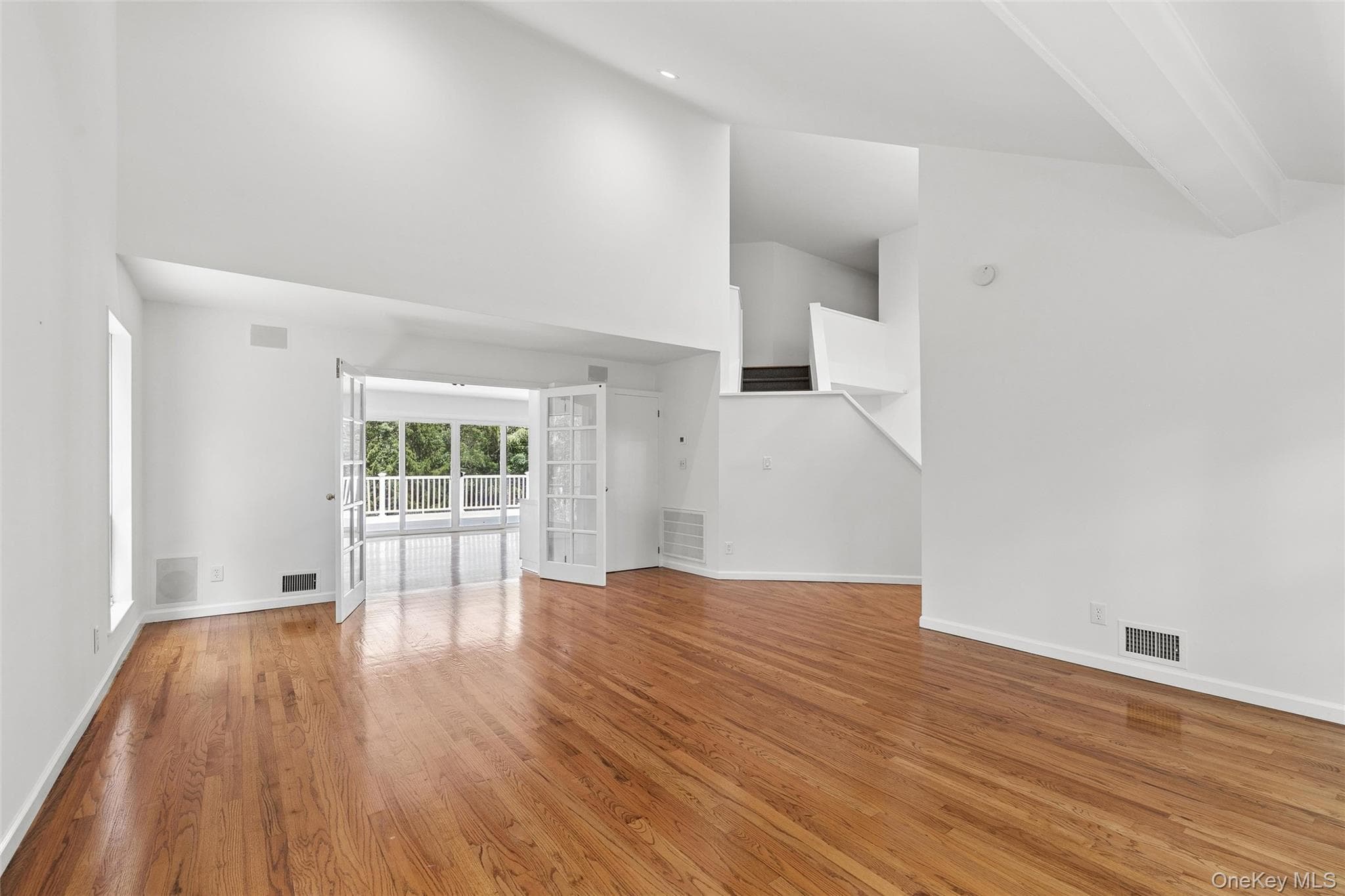 12 N Ridge Road thumbnail 19