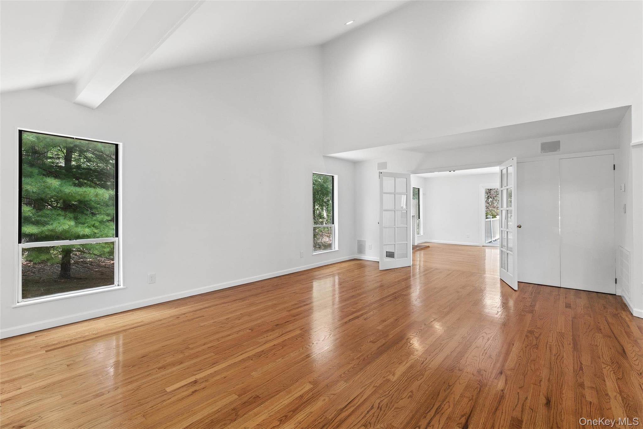 12 N Ridge Road thumbnail 18