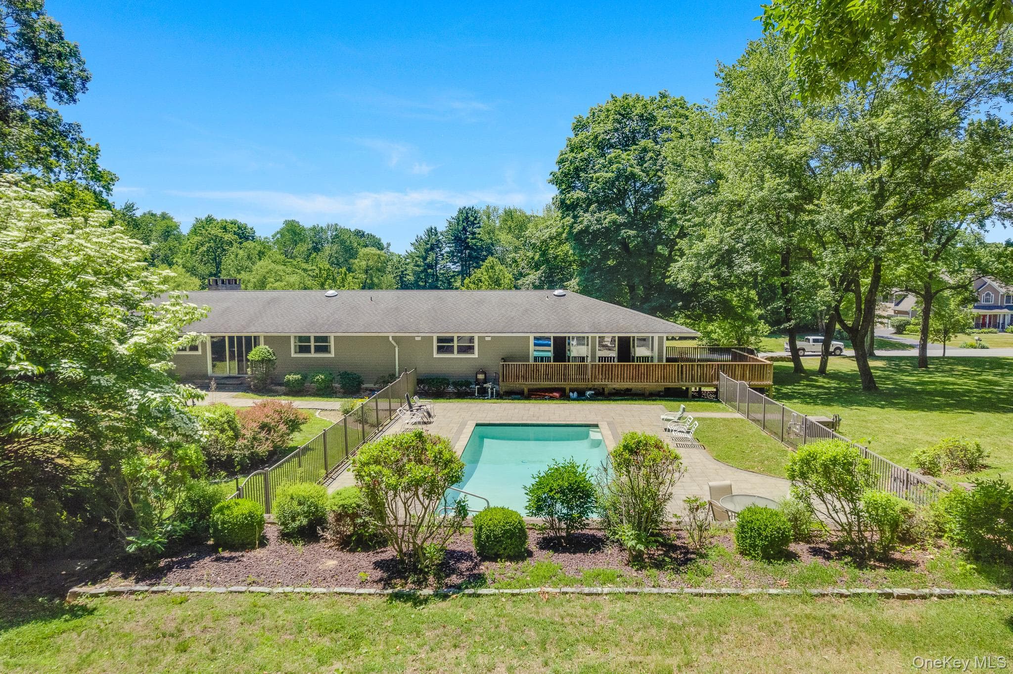 21 Vail Road photo 1