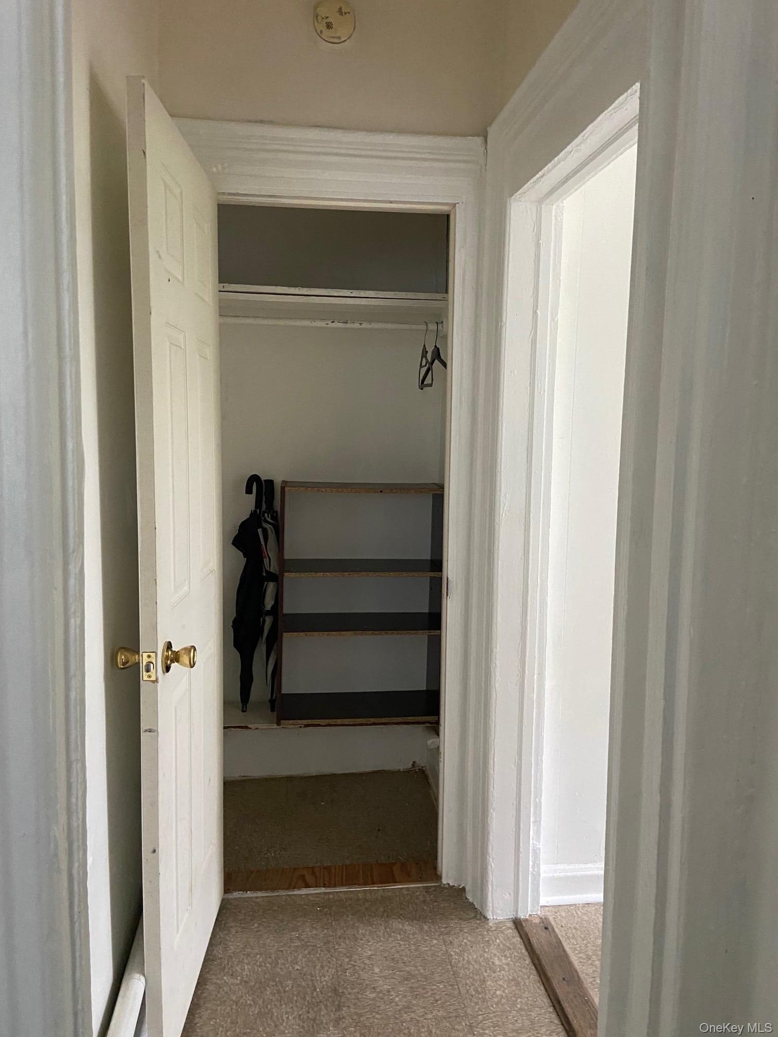 1463 Saint Lawrence Avenue thumbnail 12