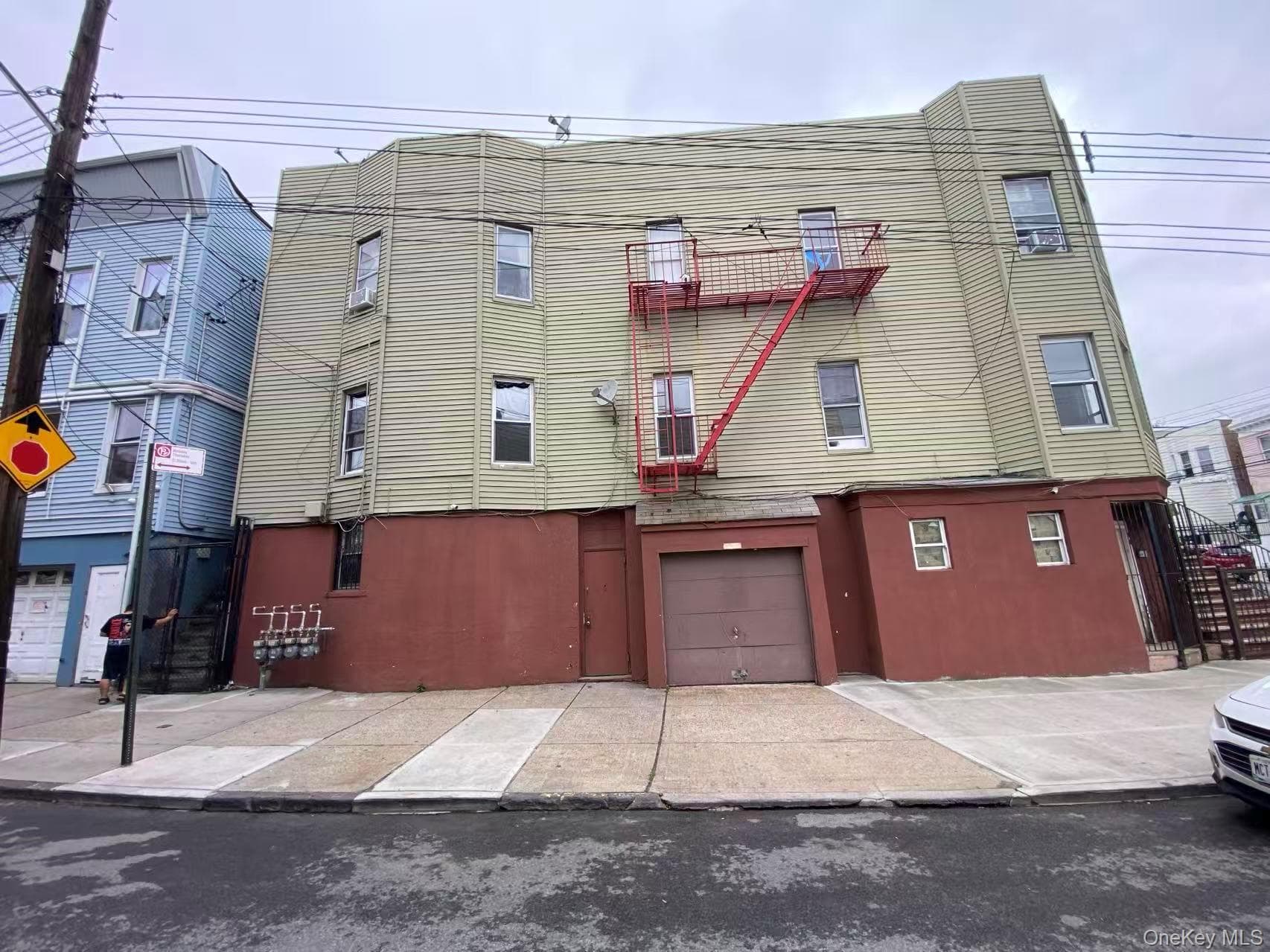 1463 Saint Lawrence Avenue, Bronx