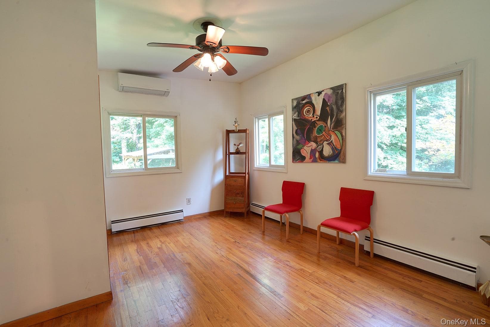 16 Briar Hill Road thumbnail 18
